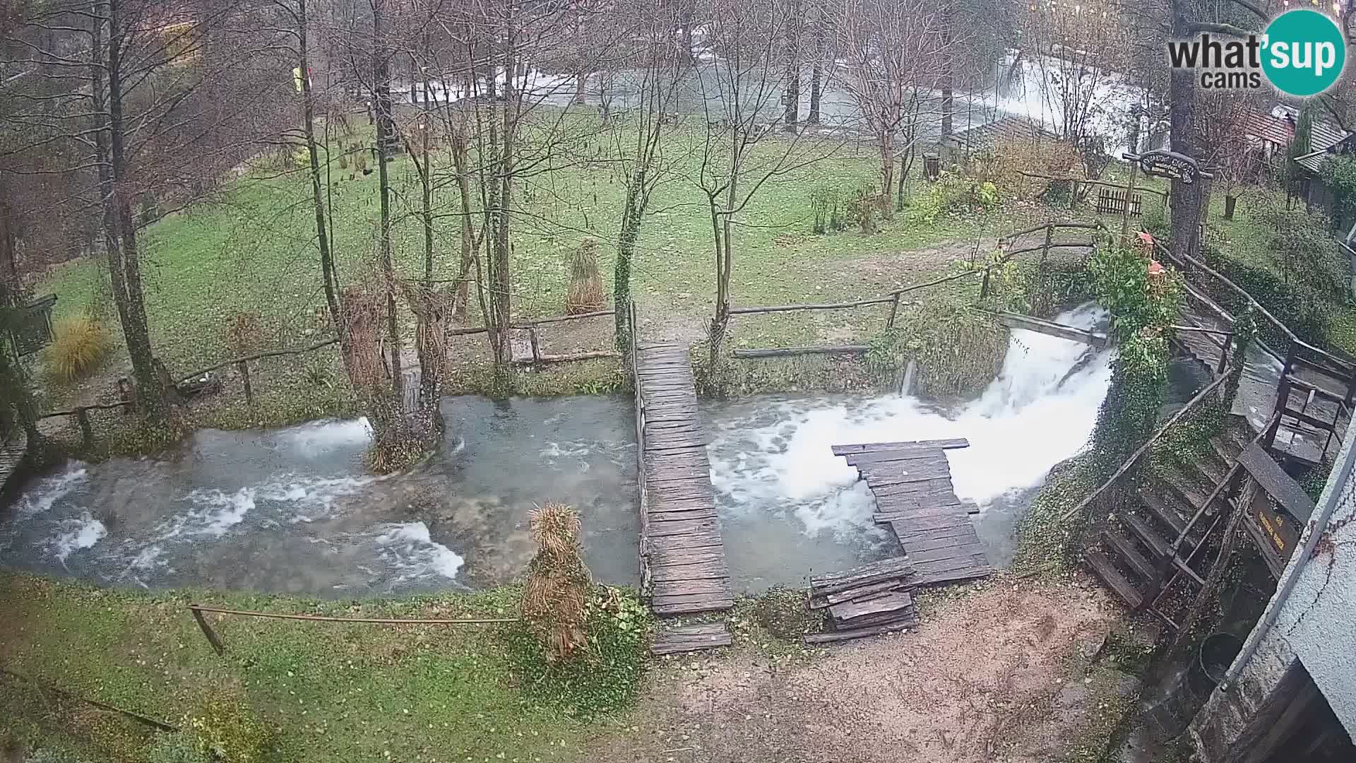 lagos en el río Slunjčica en Rastoke