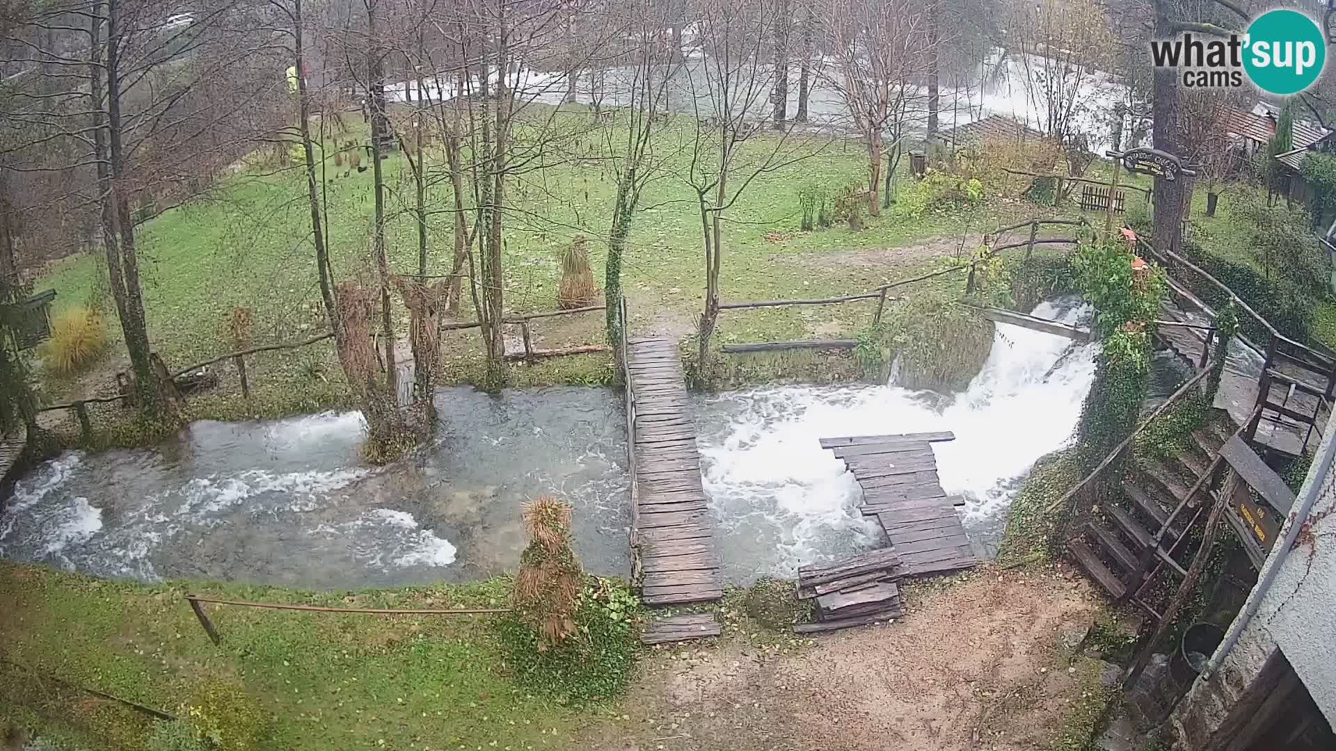 lagos en el río Slunjčica en Rastoke