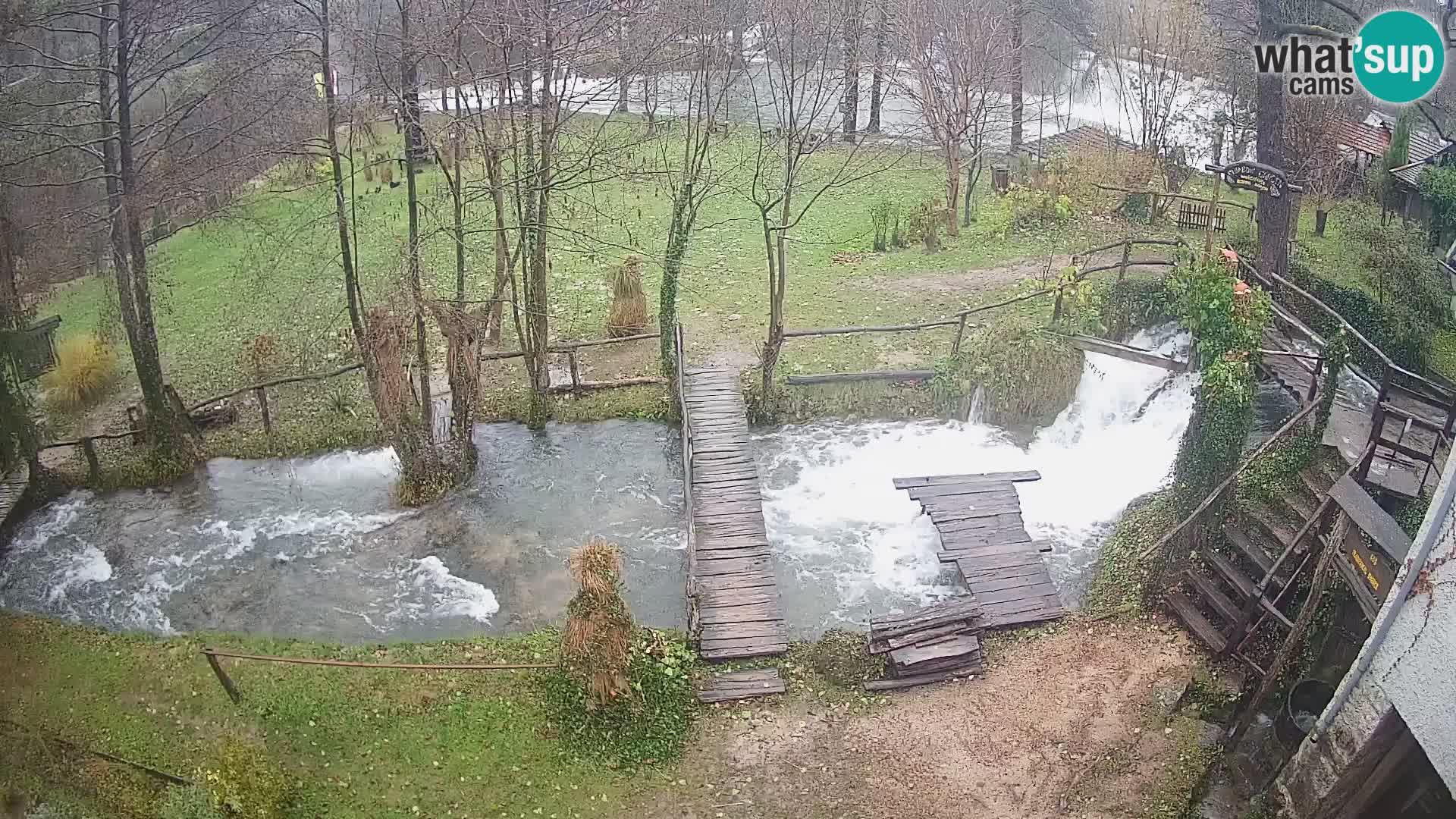 Seen auf dem Fluss Slunjčica in Rastoke