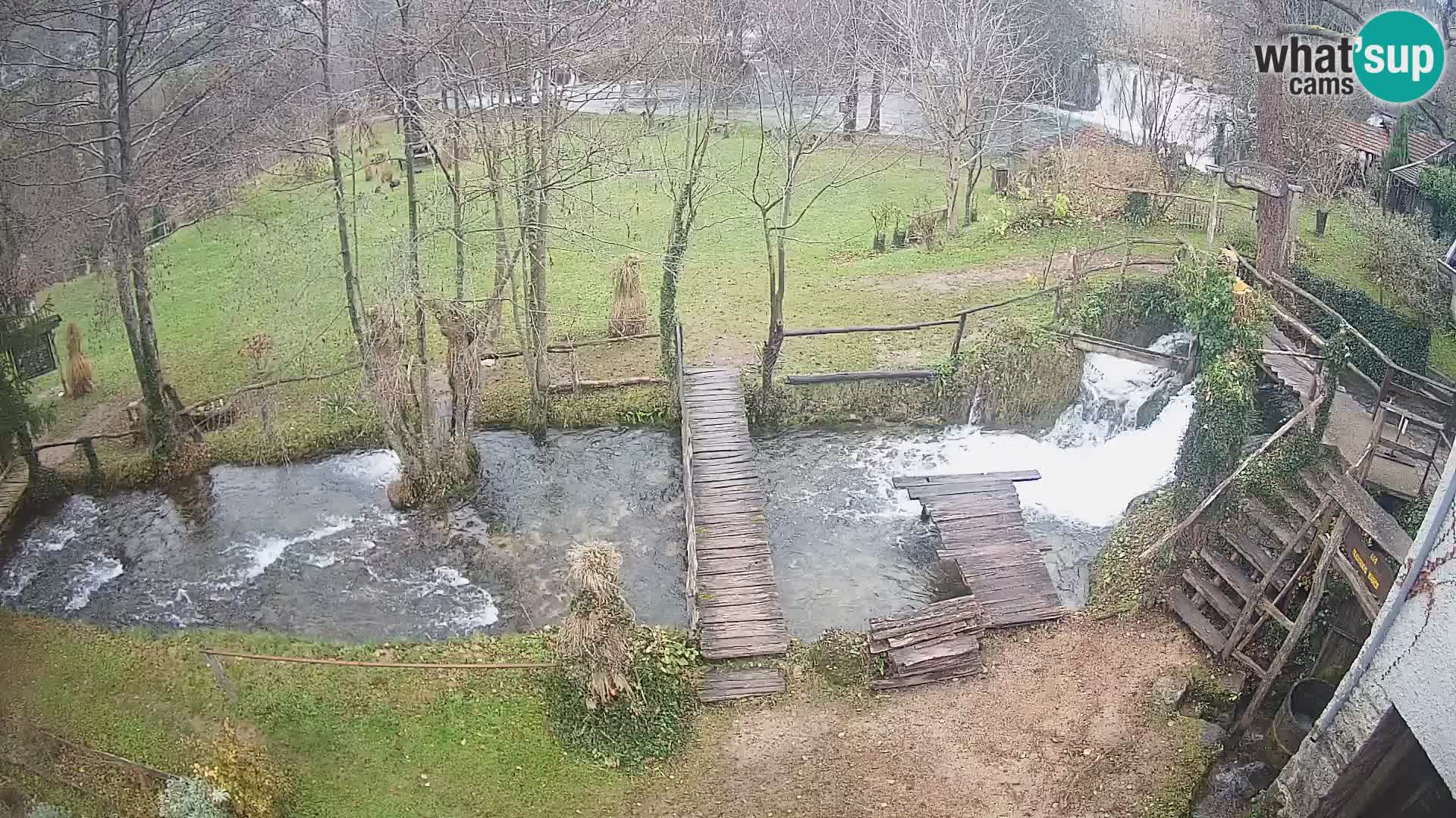 Seen auf dem Fluss Slunjčica in Rastoke