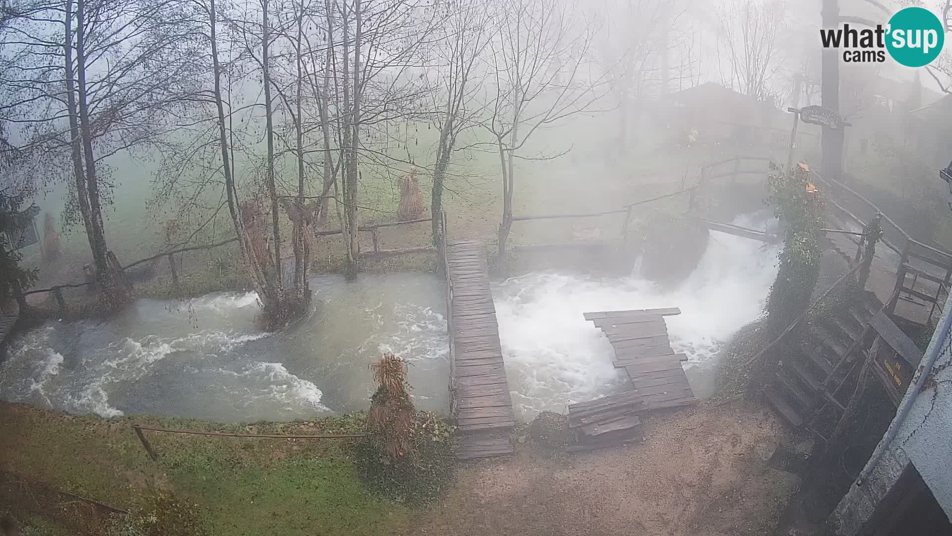 lagos en el río Slunjčica en Rastoke