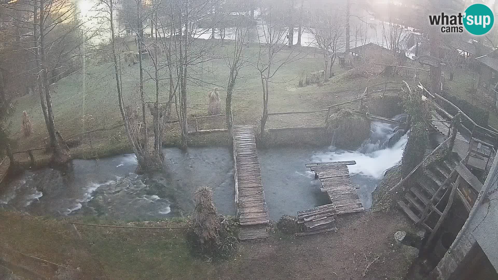 lagos en el río Slunjčica en Rastoke