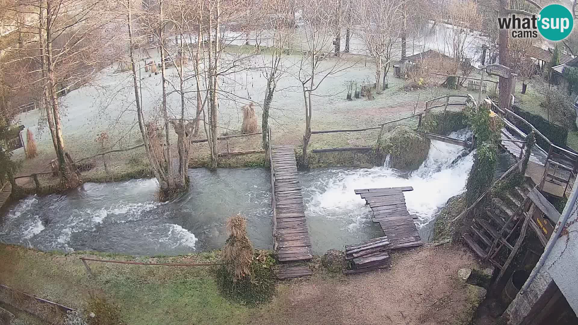 Lacs sur la rivière Slunjčica dans Rastoke