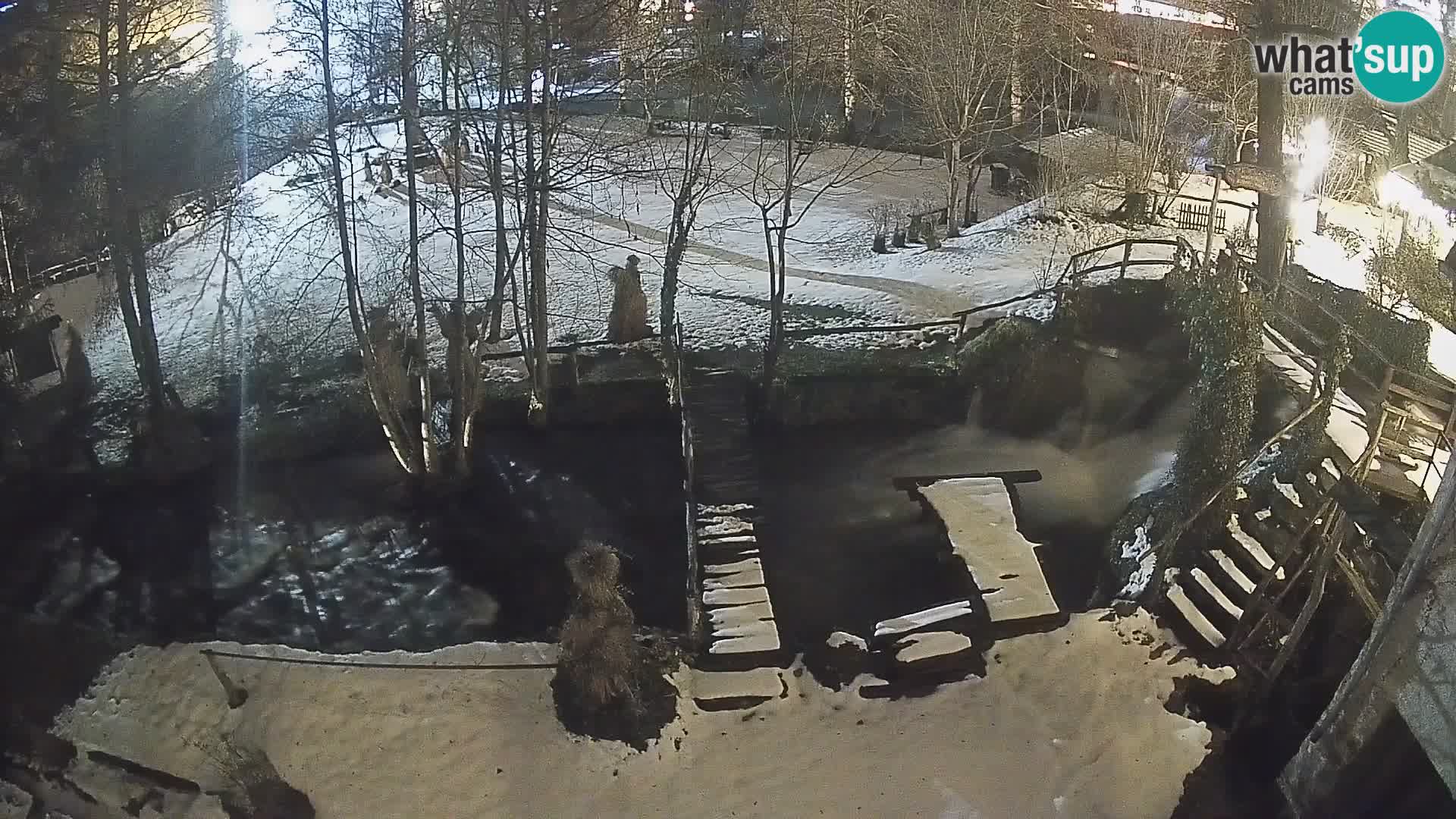 Lacs sur la rivière Slunjčica dans Rastoke