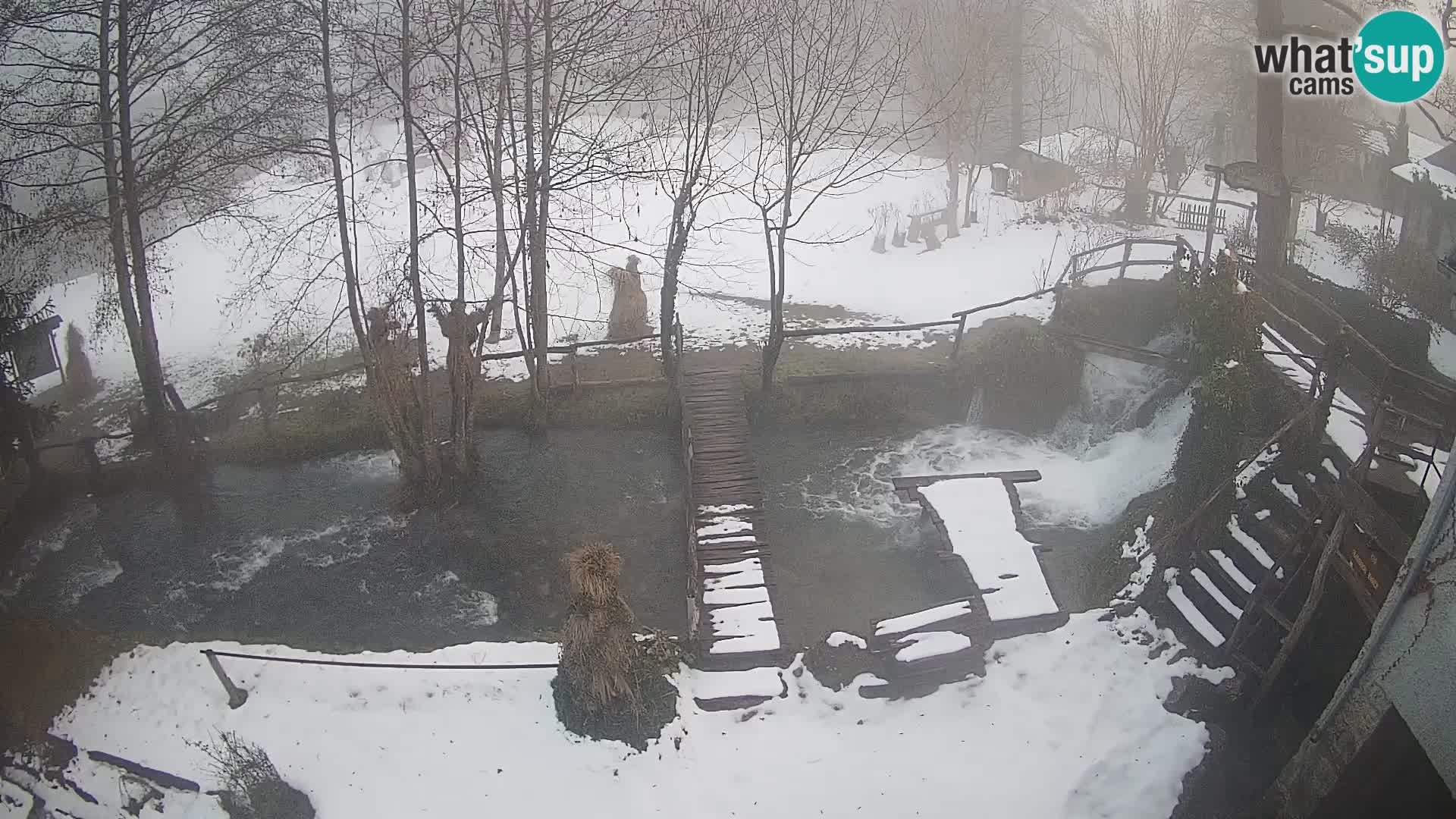 Lacs sur la rivière Slunjčica dans Rastoke