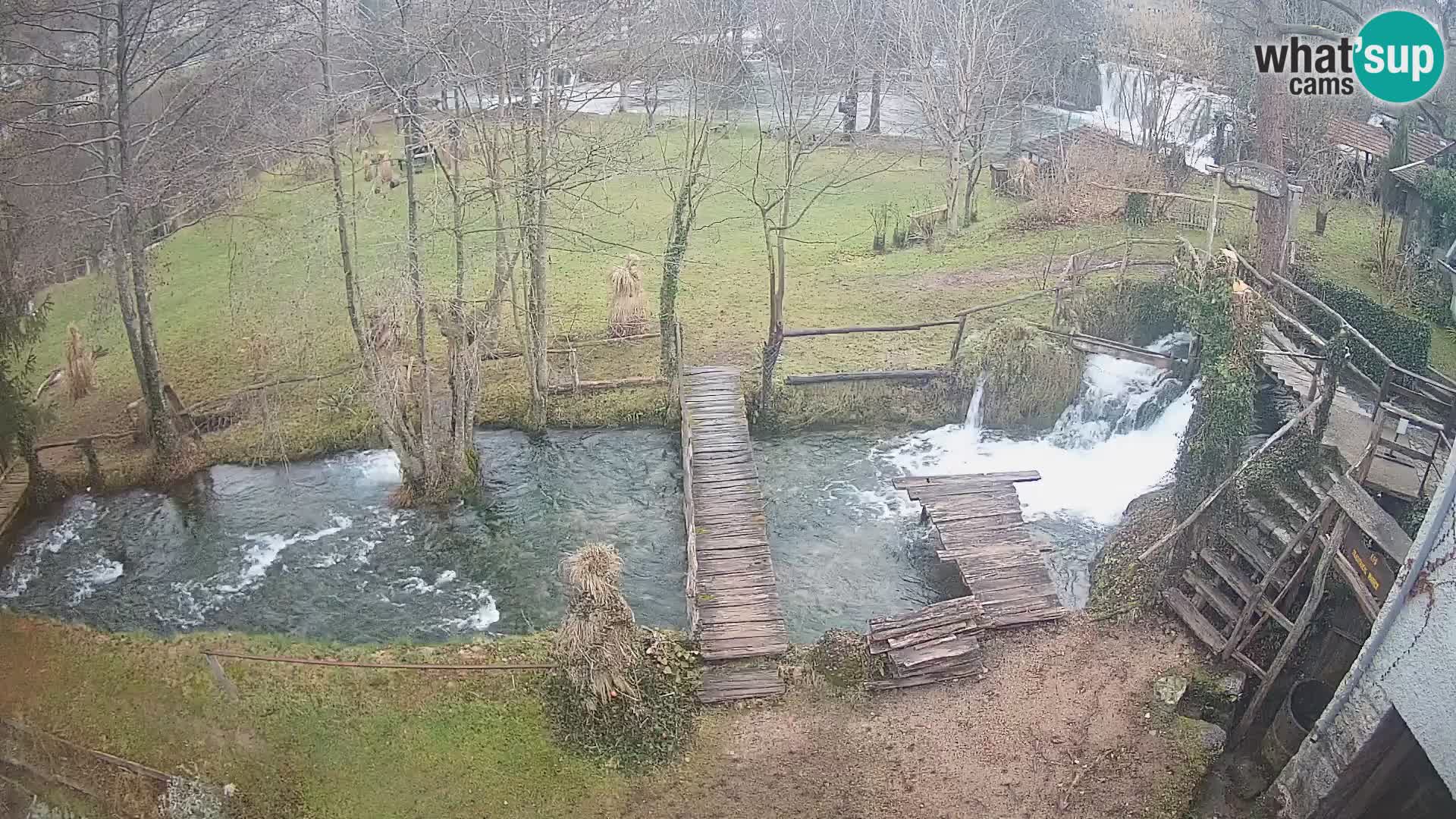 lagos en el río Slunjčica en Rastoke