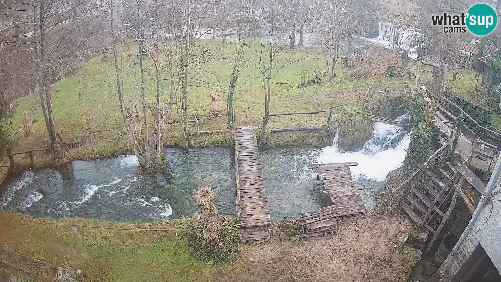 lagos en el río Slunjčica en Rastoke