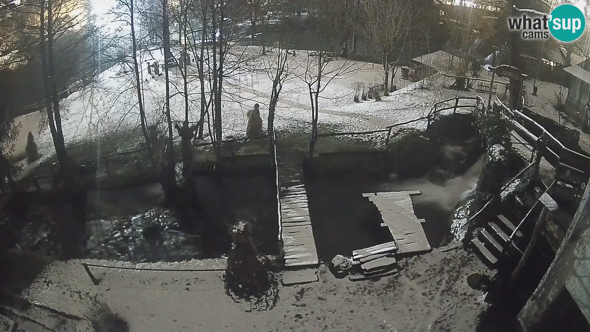 Lacs sur la rivière Slunjčica dans Rastoke