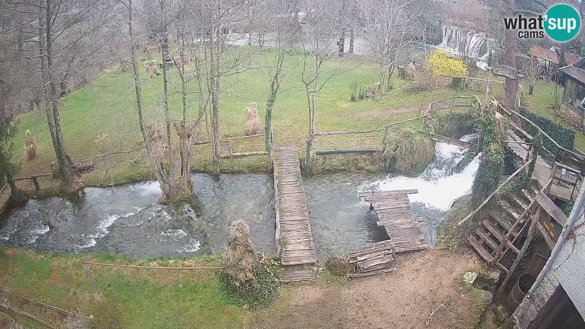 Seen auf dem Fluss Slunjčica in Rastoke