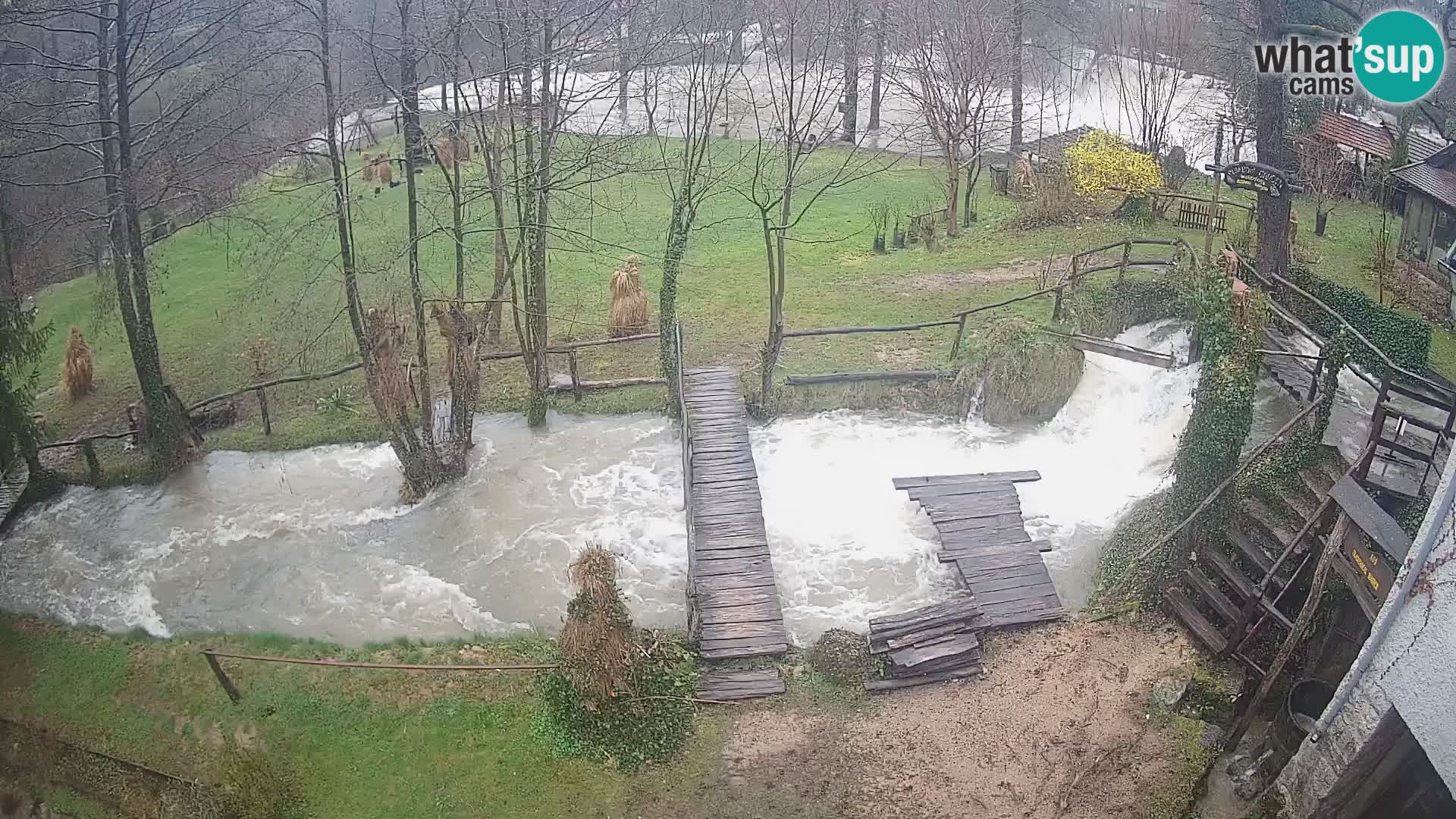 Seen auf dem Fluss Slunjčica in Rastoke