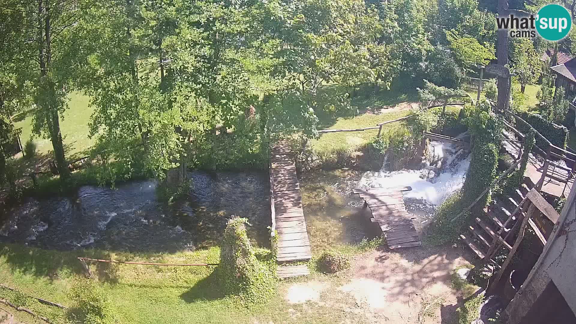 lagos en el río Slunjčica en Rastoke