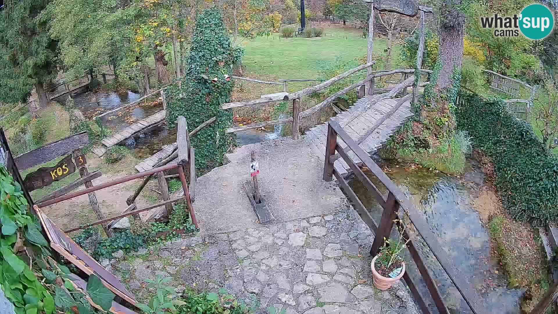 Seen auf dem Fluss Slunjčica in Rastoke
