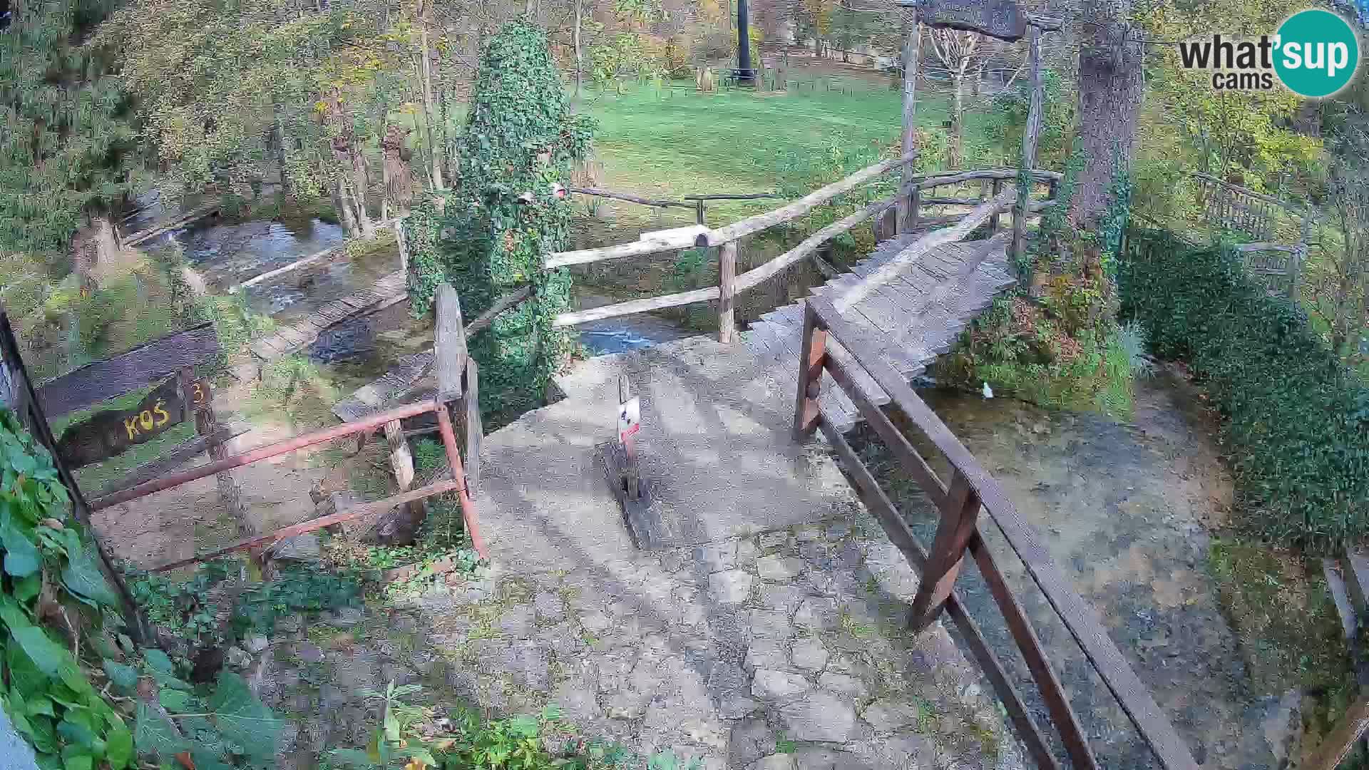 lagos en el río Slunjčica en Rastoke