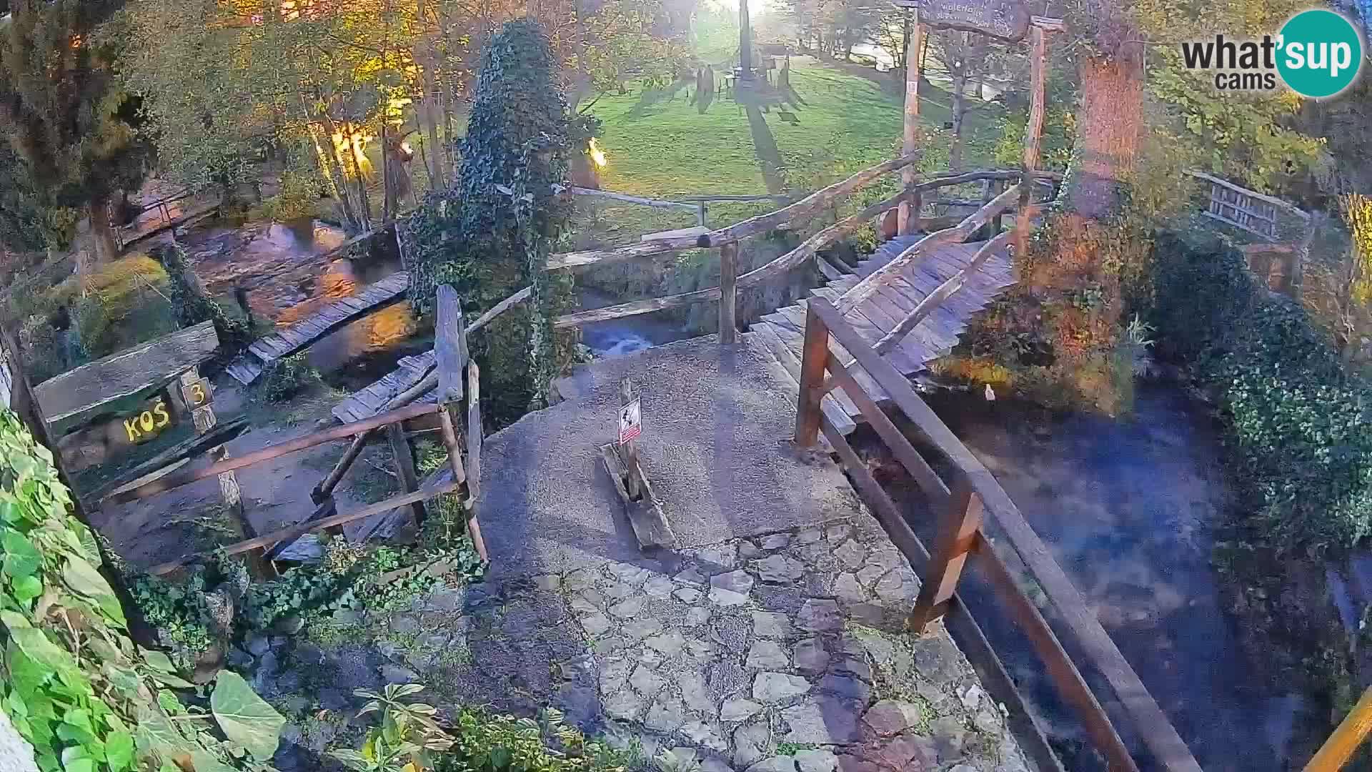 lagos en el río Slunjčica en Rastoke