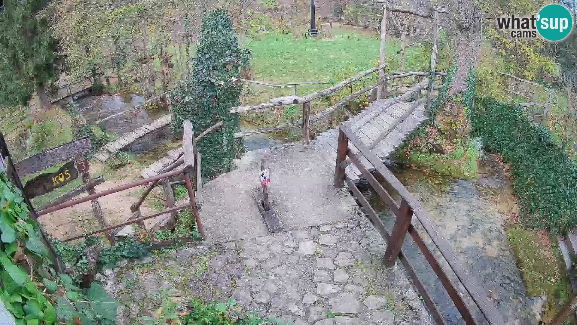 lagos en el río Slunjčica en Rastoke