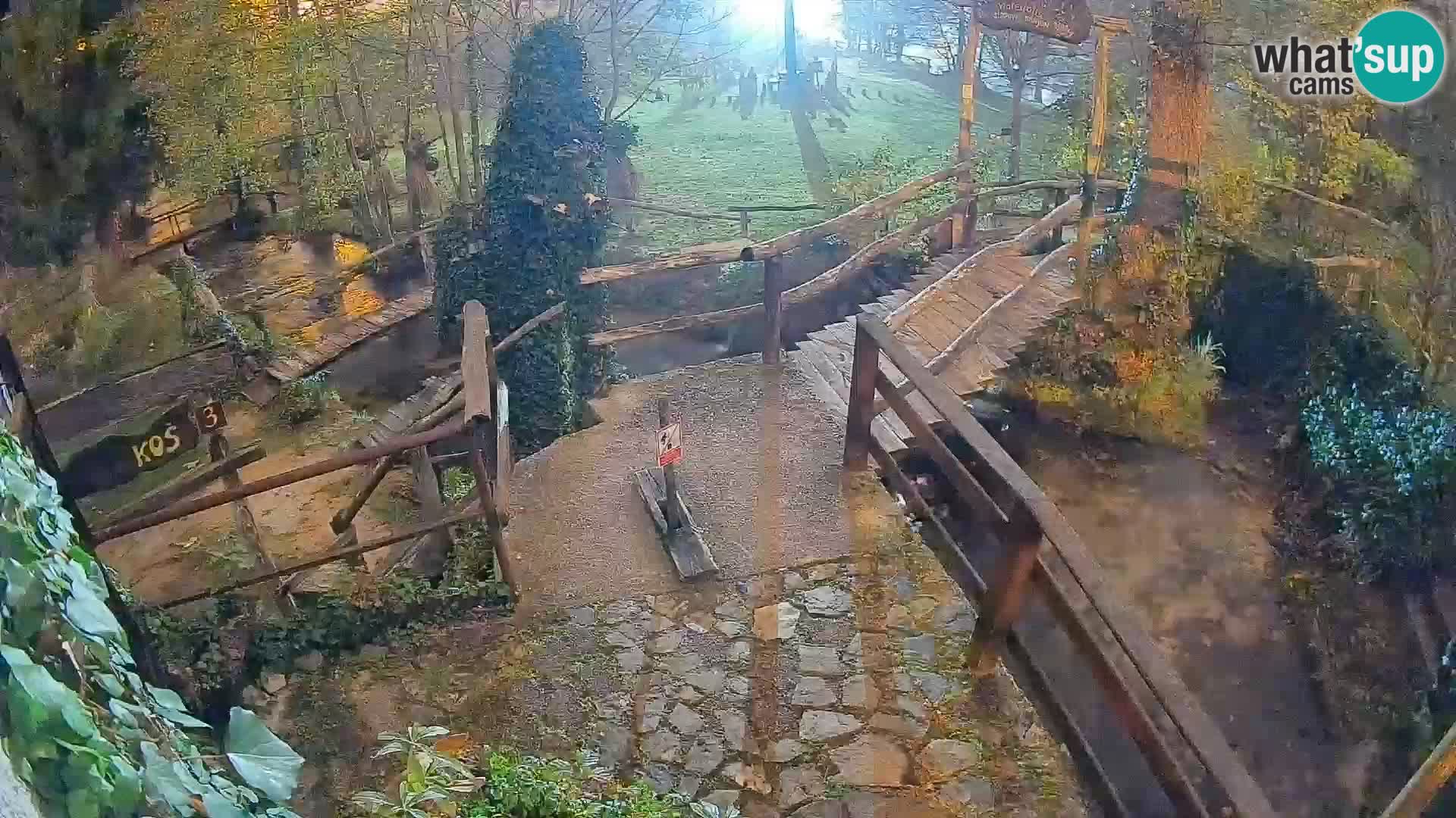 Seen auf dem Fluss Slunjčica in Rastoke