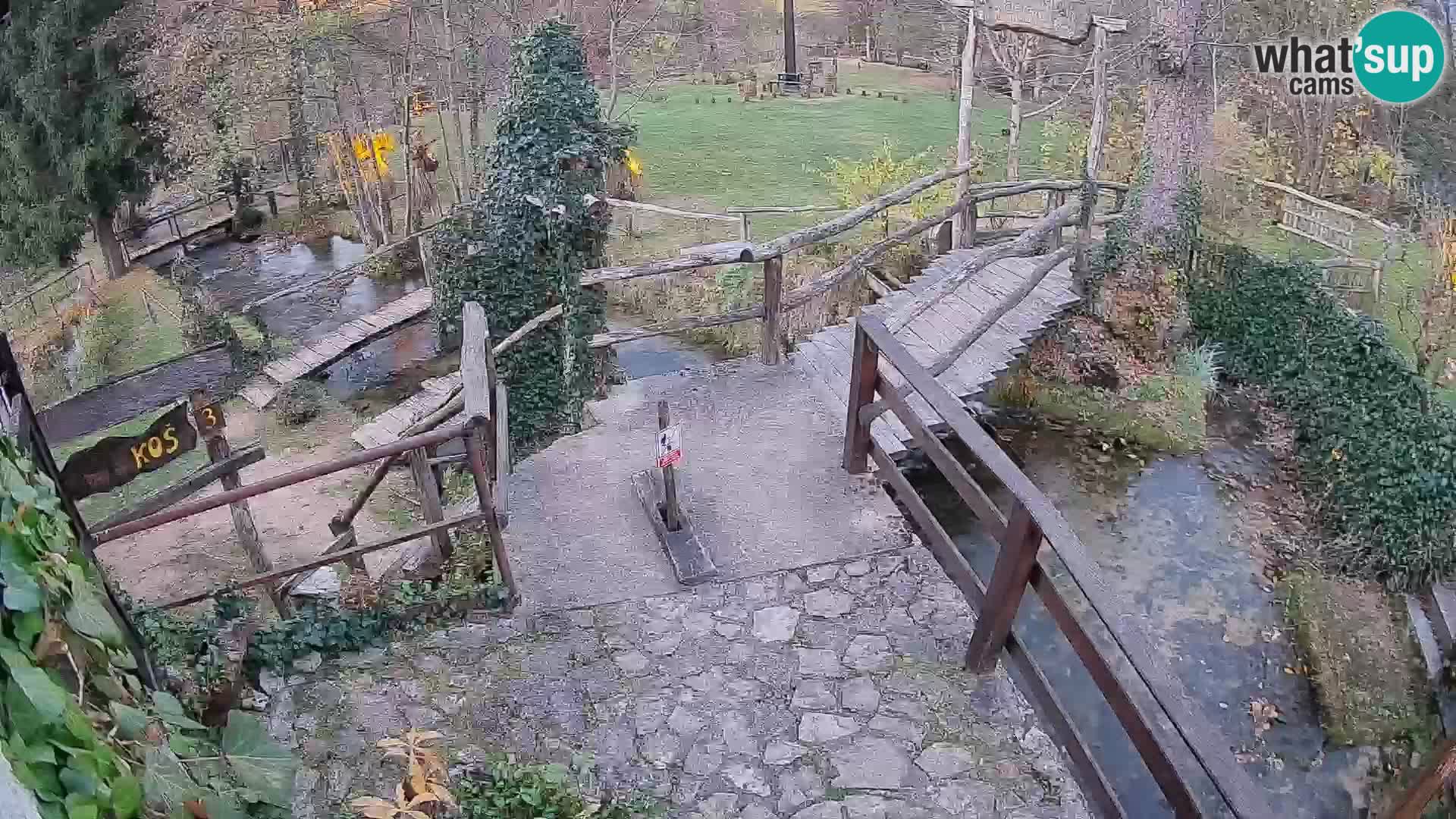 Seen auf dem Fluss Slunjčica in Rastoke