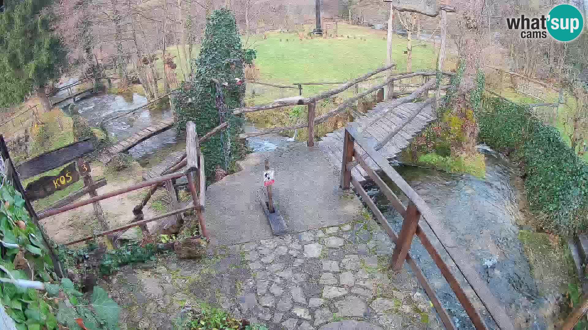 lagos en el río Slunjčica en Rastoke
