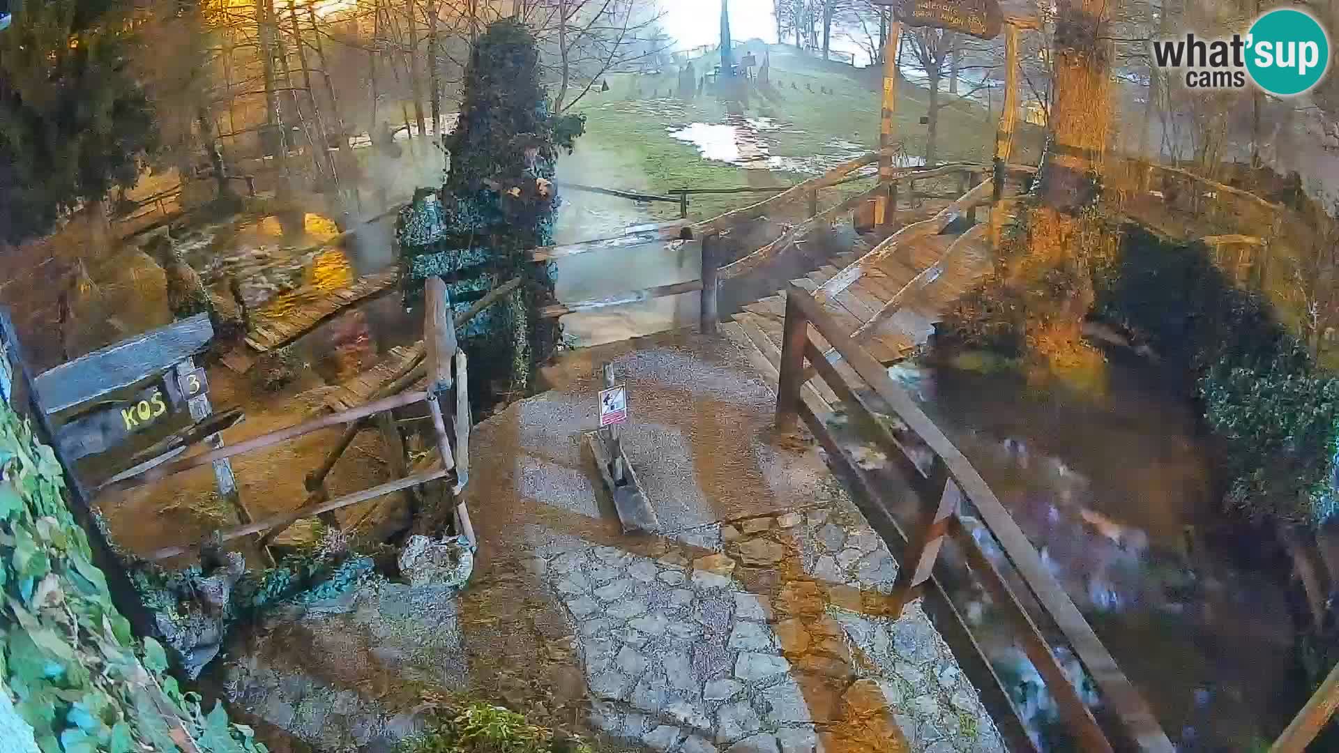 lagos en el río Slunjčica en Rastoke