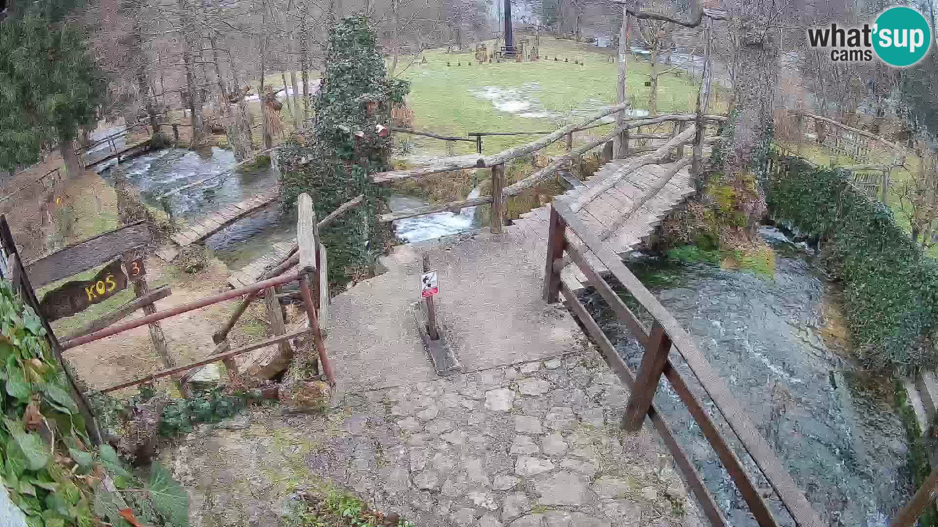 Seen auf dem Fluss Slunjčica in Rastoke