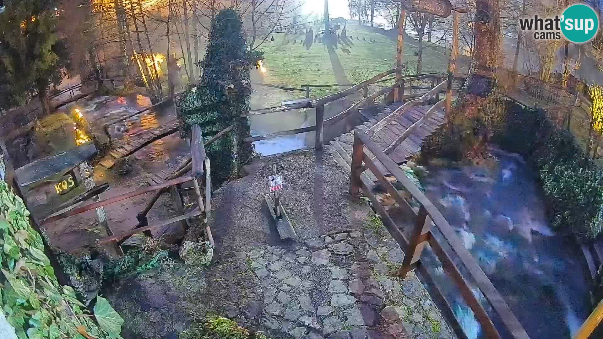 Seen auf dem Fluss Slunjčica in Rastoke