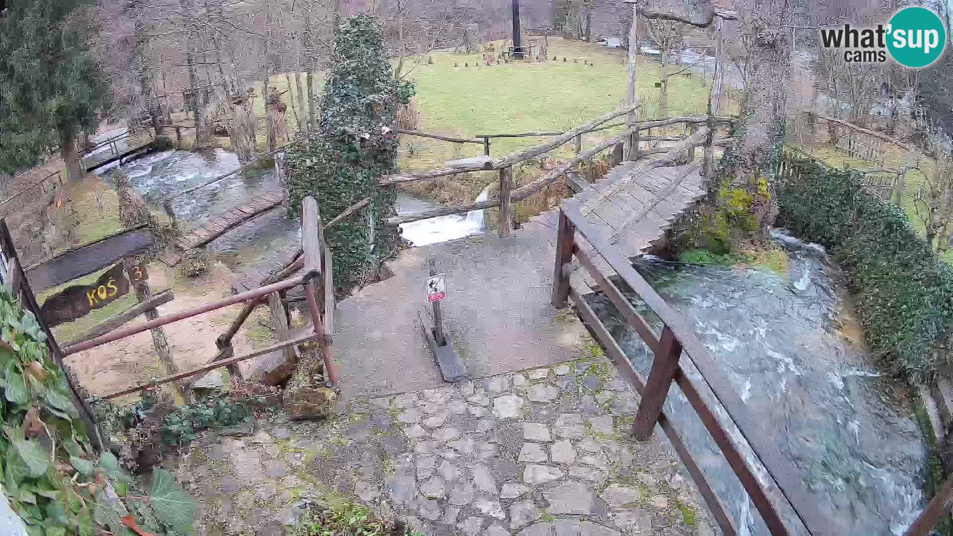 lagos en el río Slunjčica en Rastoke