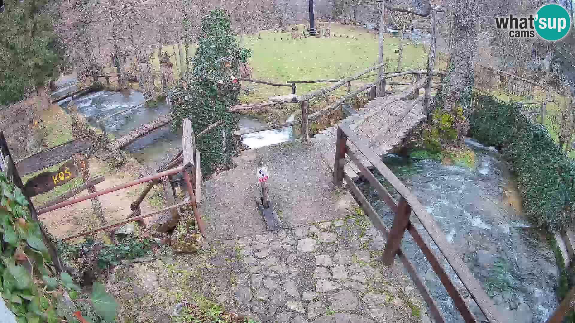 lagos en el río Slunjčica en Rastoke