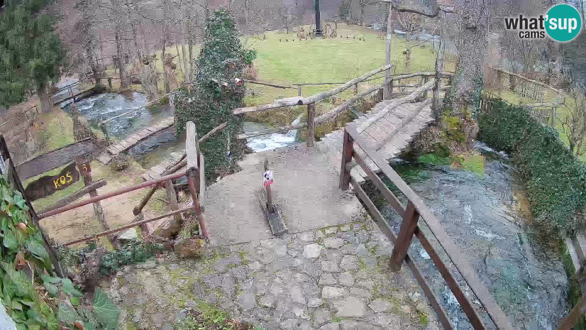 lagos en el río Slunjčica en Rastoke