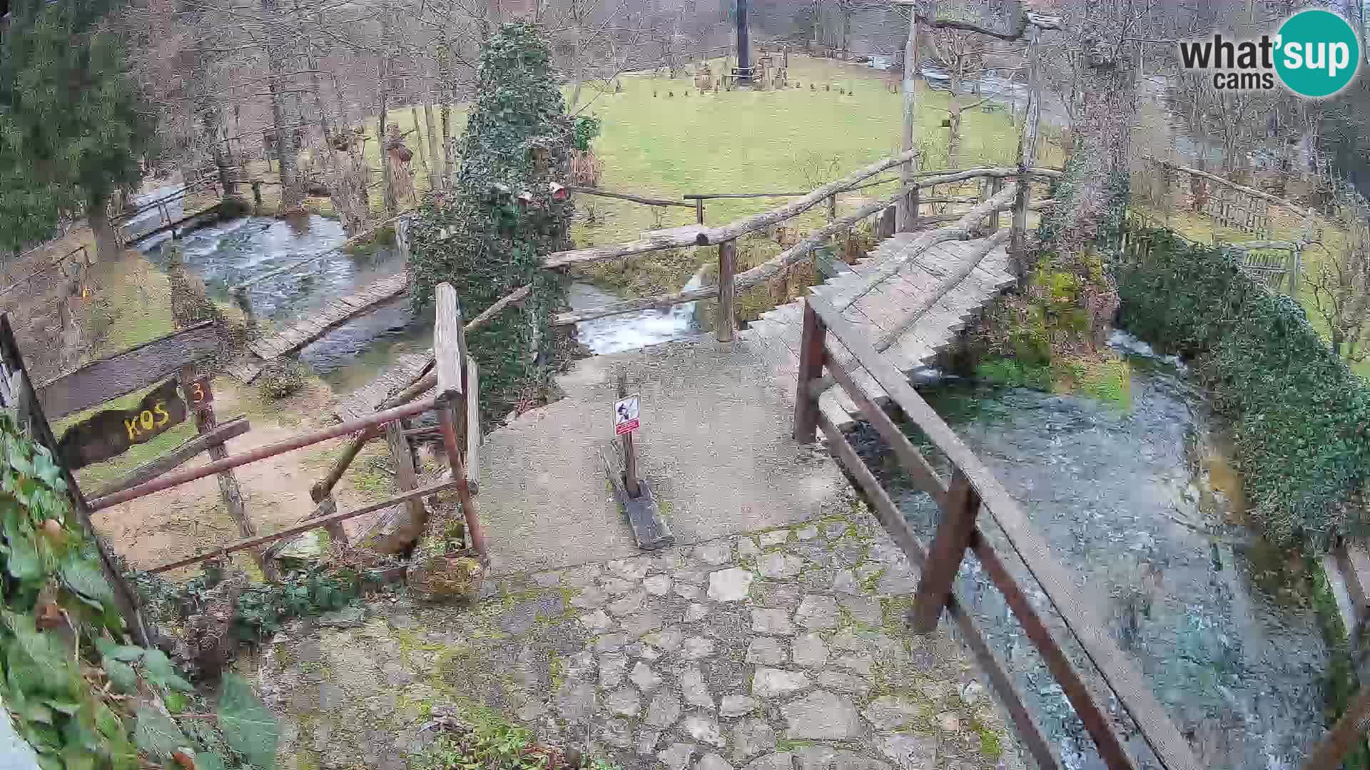 Seen auf dem Fluss Slunjčica in Rastoke