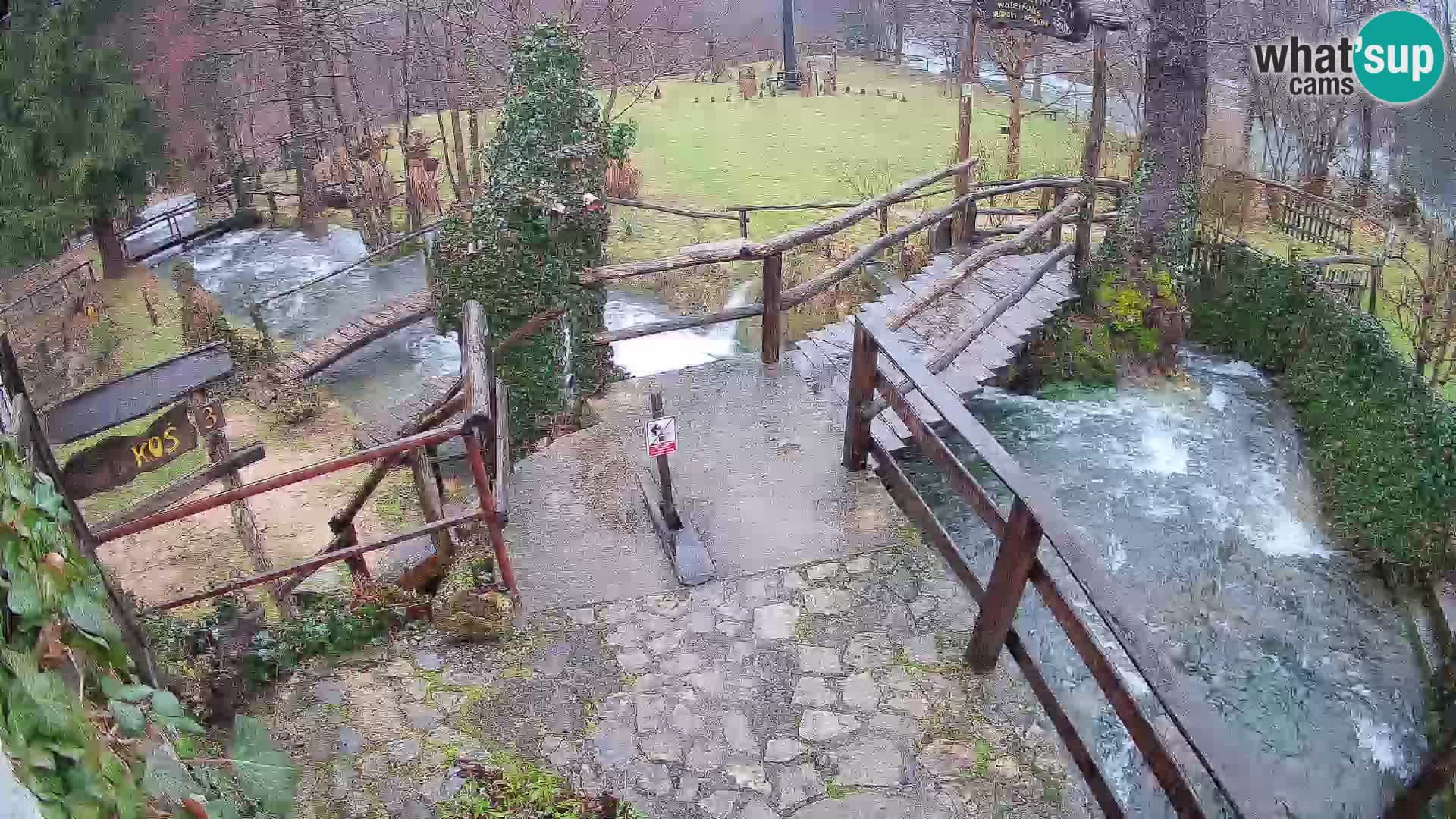 Seen auf dem Fluss Slunjčica in Rastoke