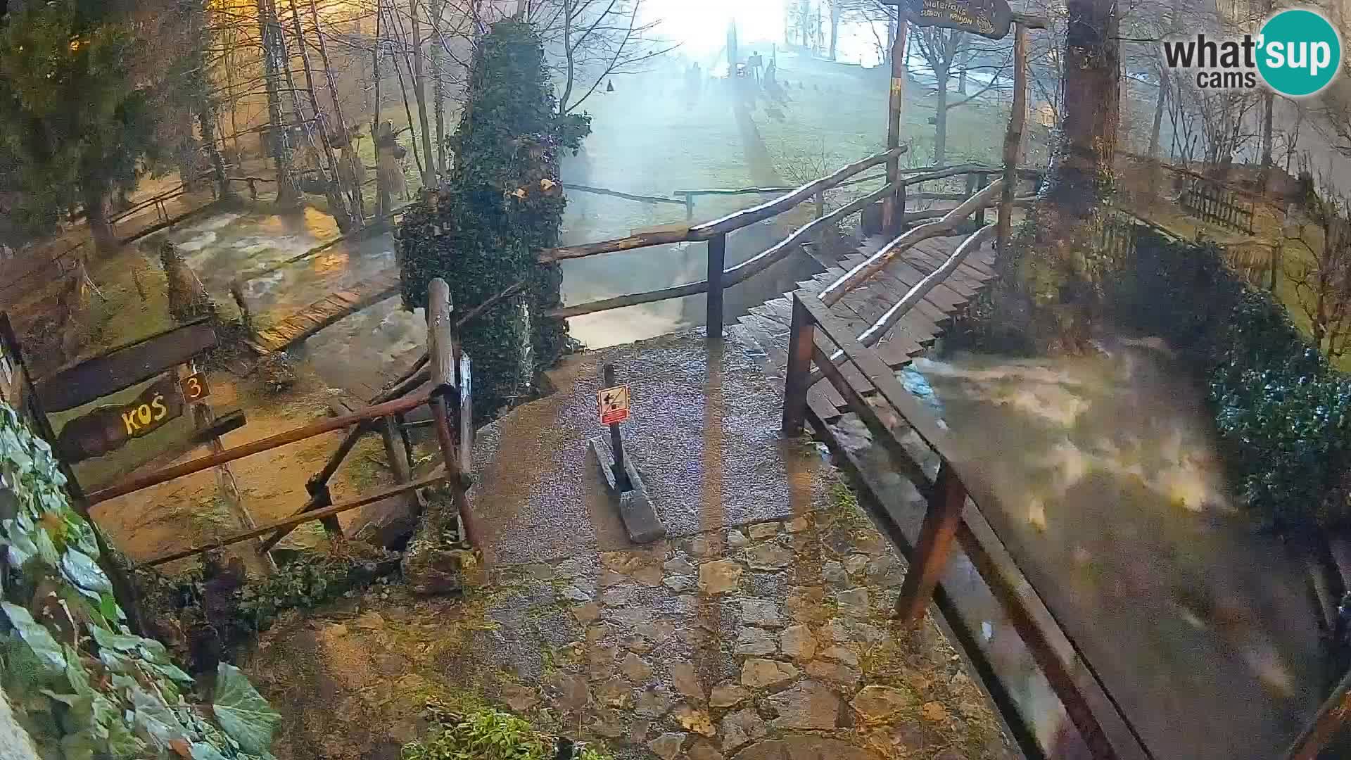 Seen auf dem Fluss Slunjčica in Rastoke