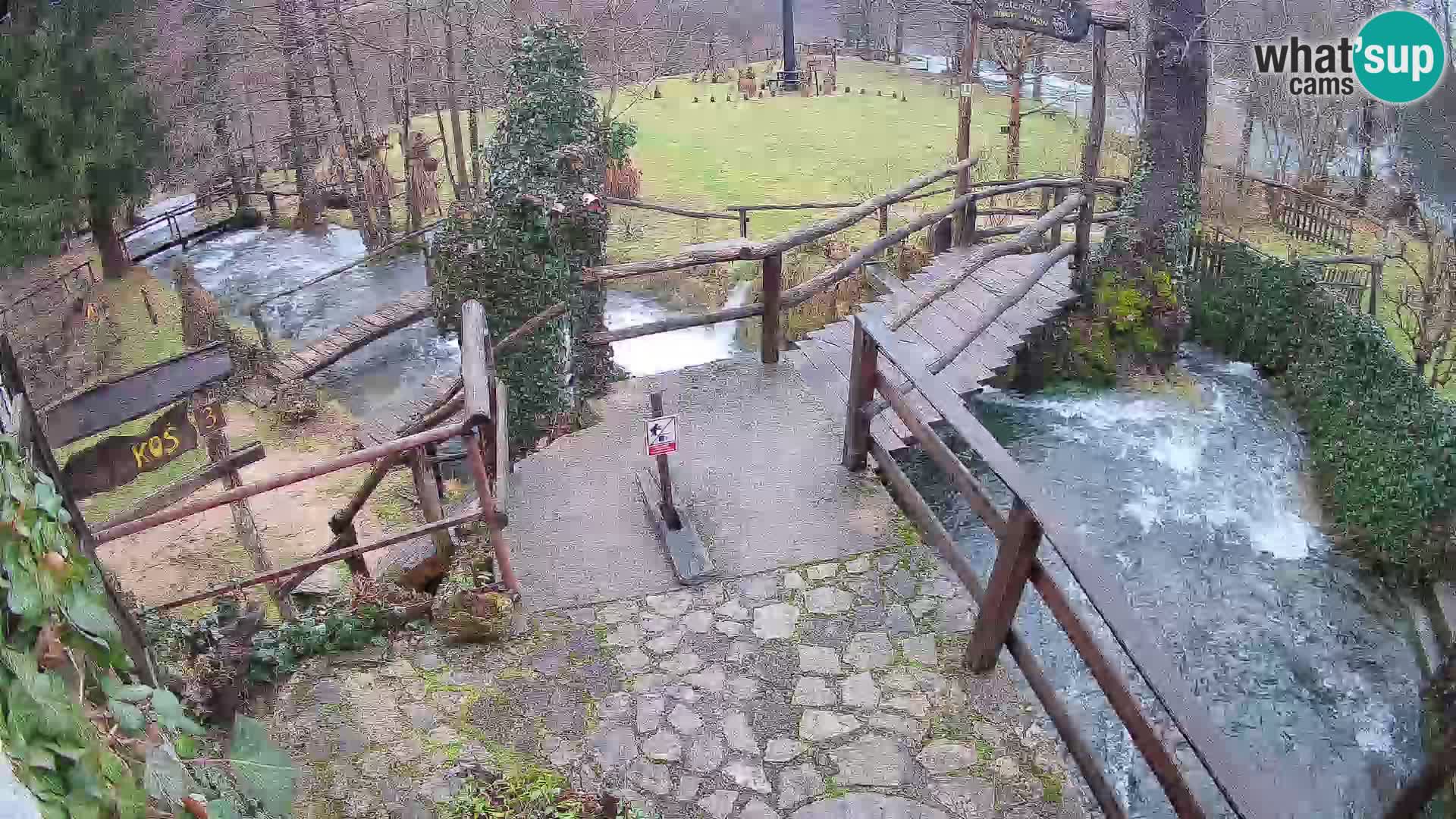 lagos en el río Slunjčica en Rastoke
