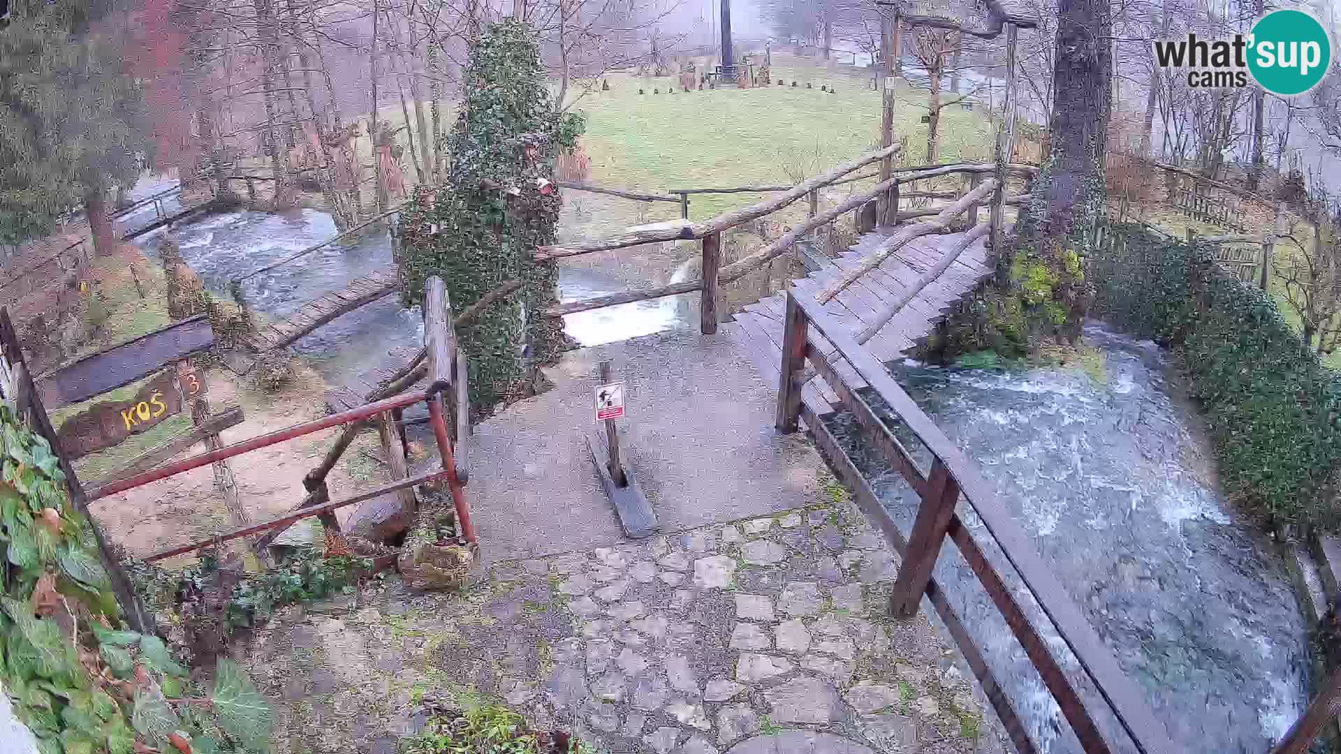 Seen auf dem Fluss Slunjčica in Rastoke