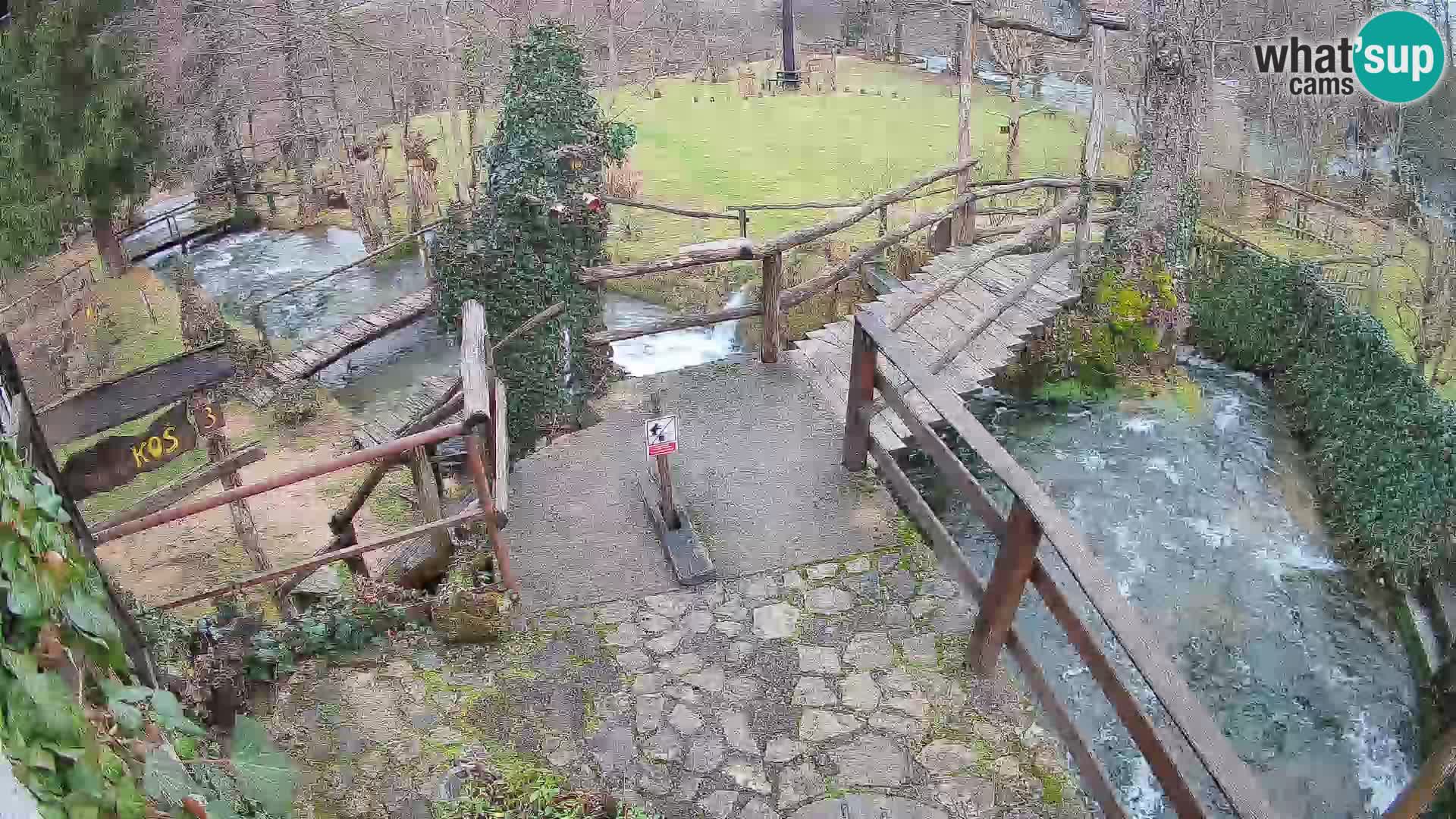 lagos en el río Slunjčica en Rastoke