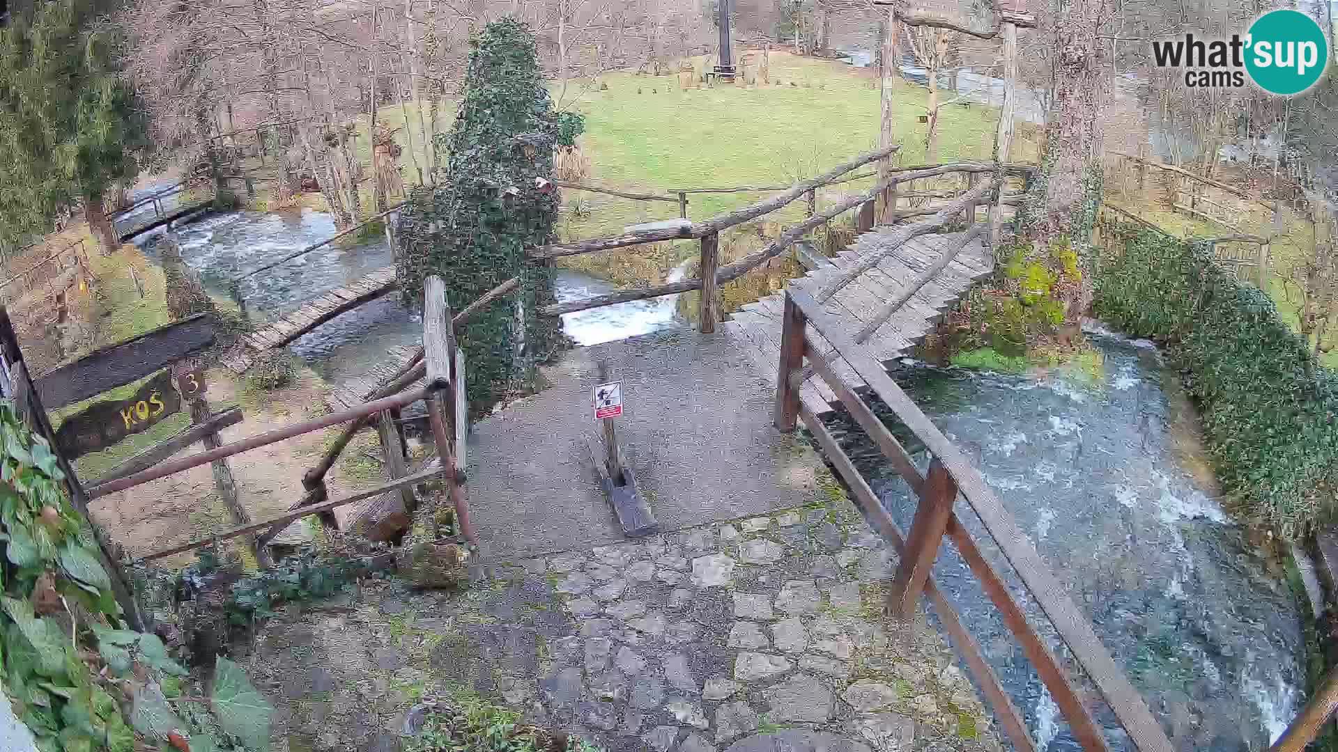 lagos en el río Slunjčica en Rastoke