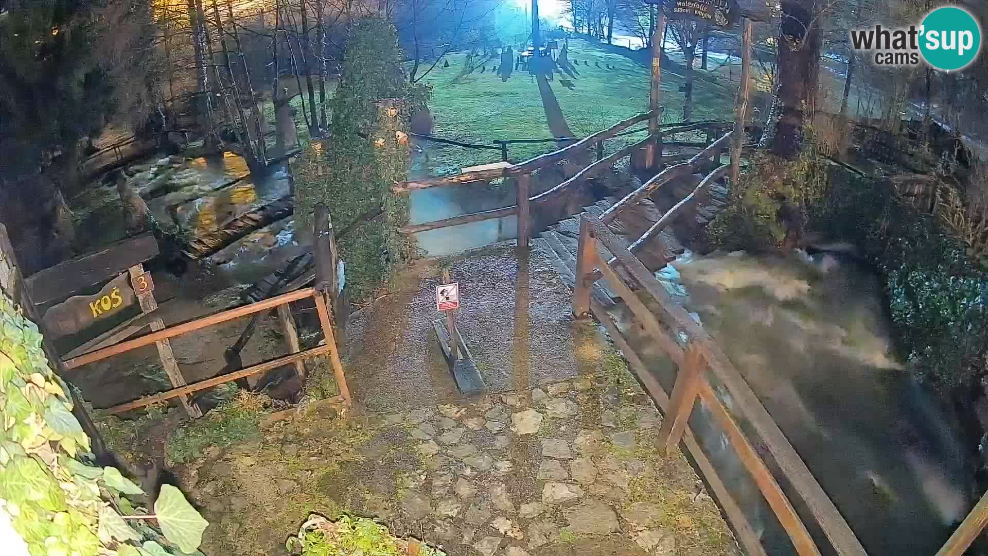 Lacs sur la rivière Slunjčica dans Rastoke