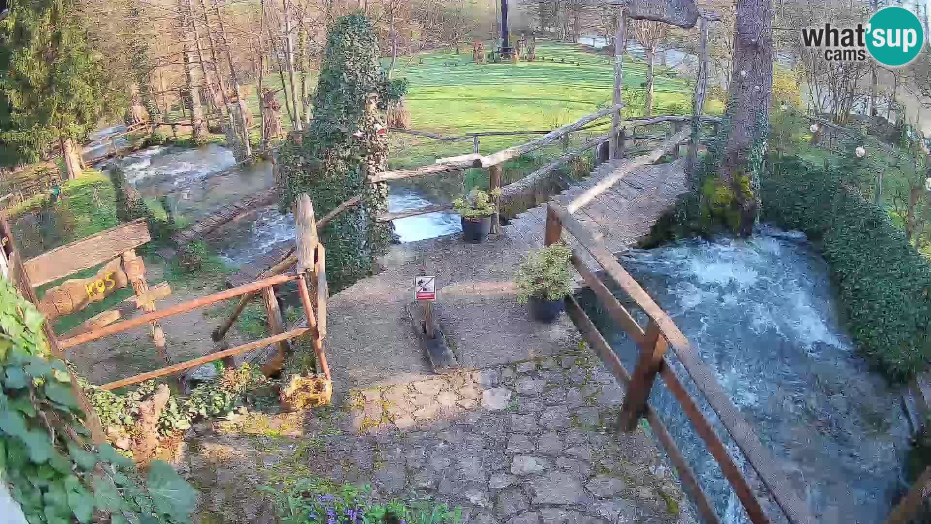 Seen auf dem Fluss Slunjčica in Rastoke