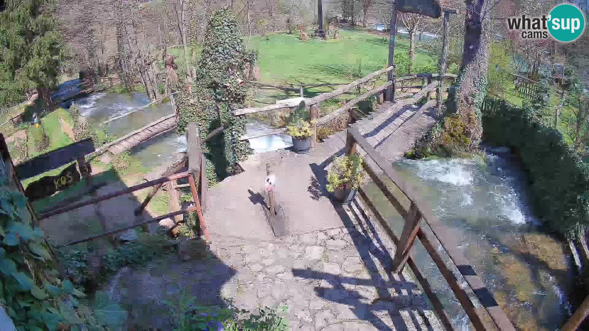 lagos en el río Slunjčica en Rastoke