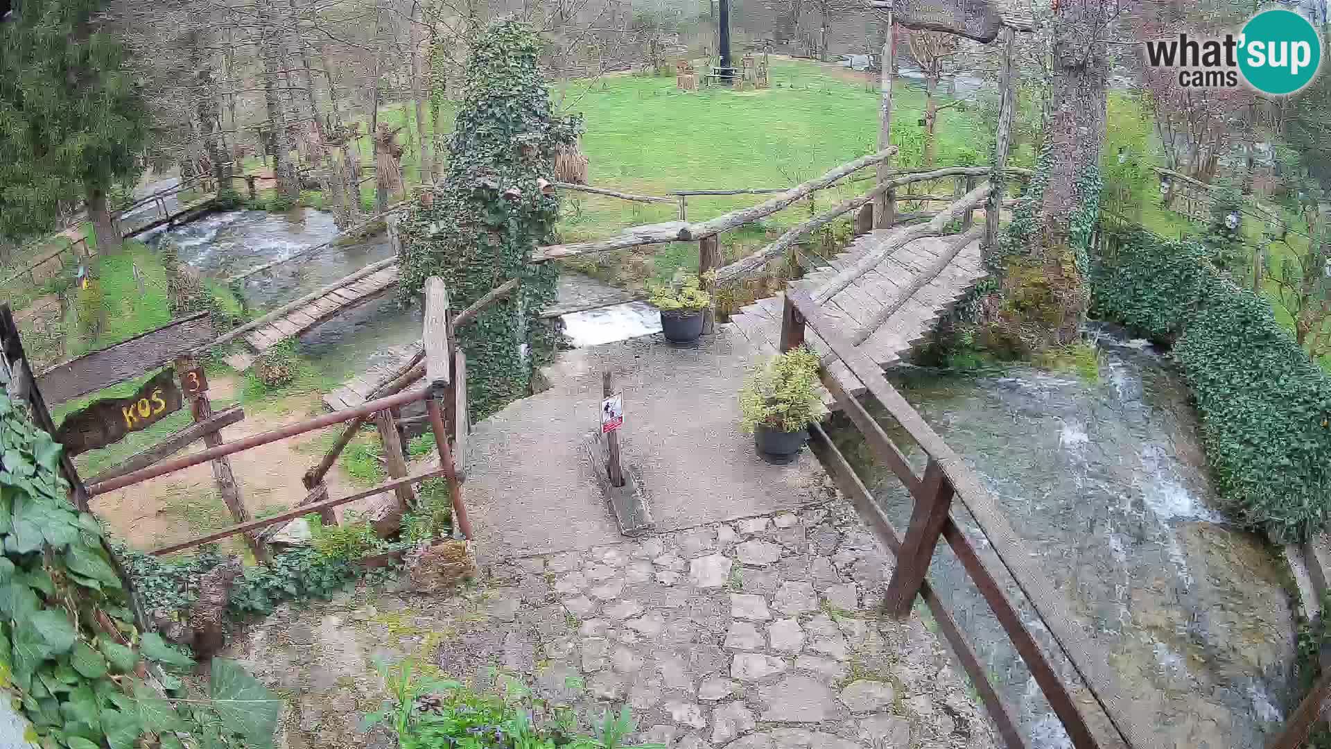 Seen auf dem Fluss Slunjčica in Rastoke