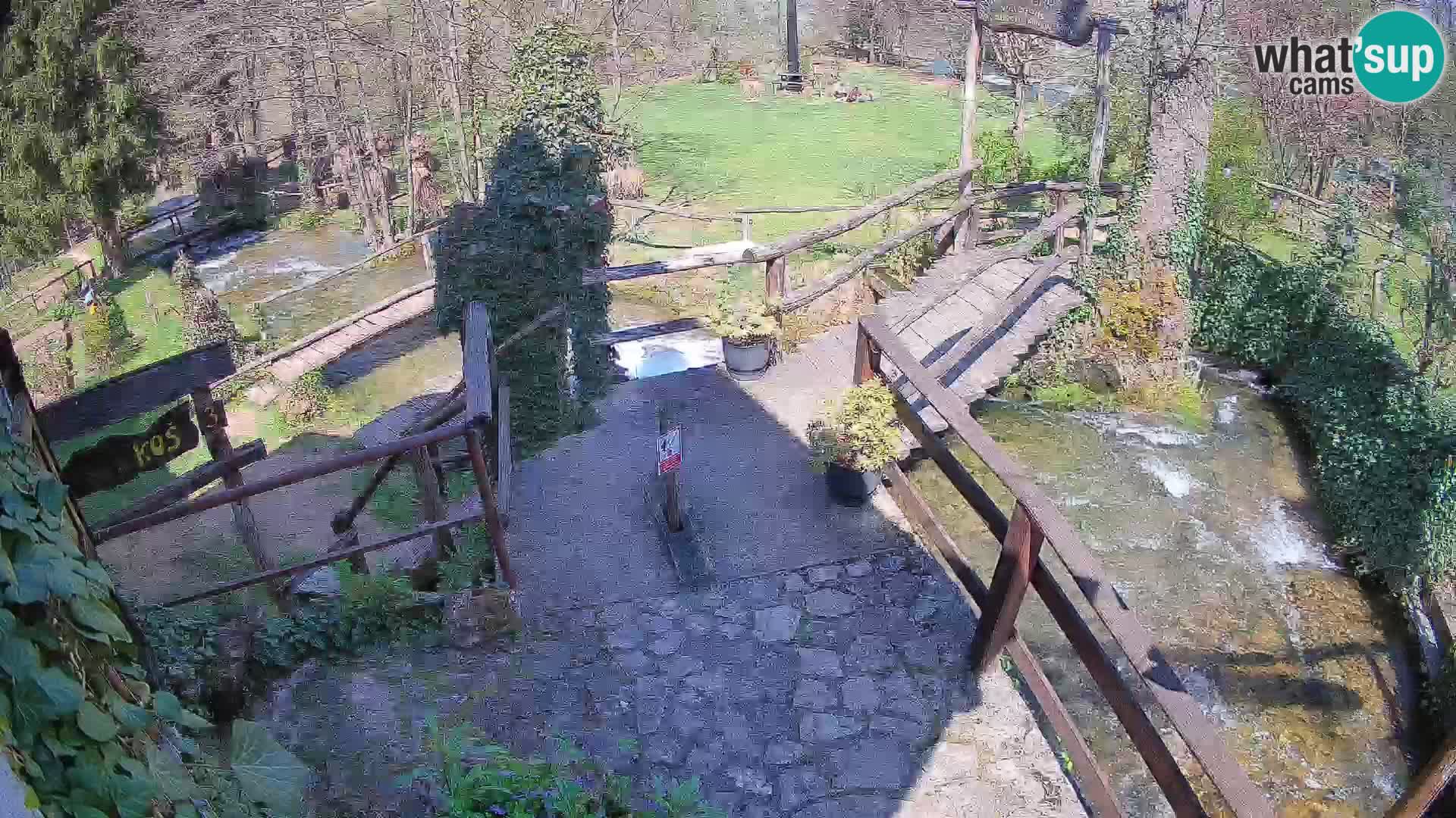 lagos en el río Slunjčica en Rastoke