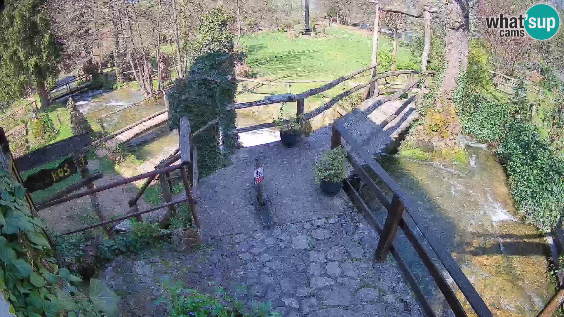 Lacs sur la rivière Slunjčica dans Rastoke