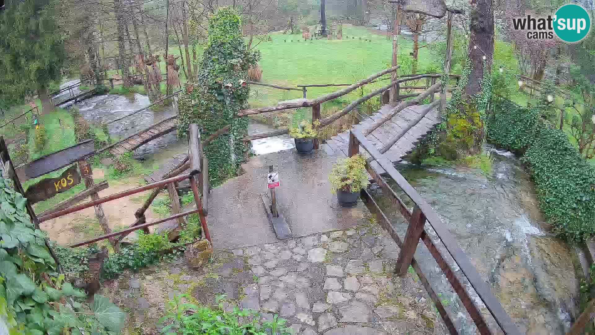 Seen auf dem Fluss Slunjčica in Rastoke