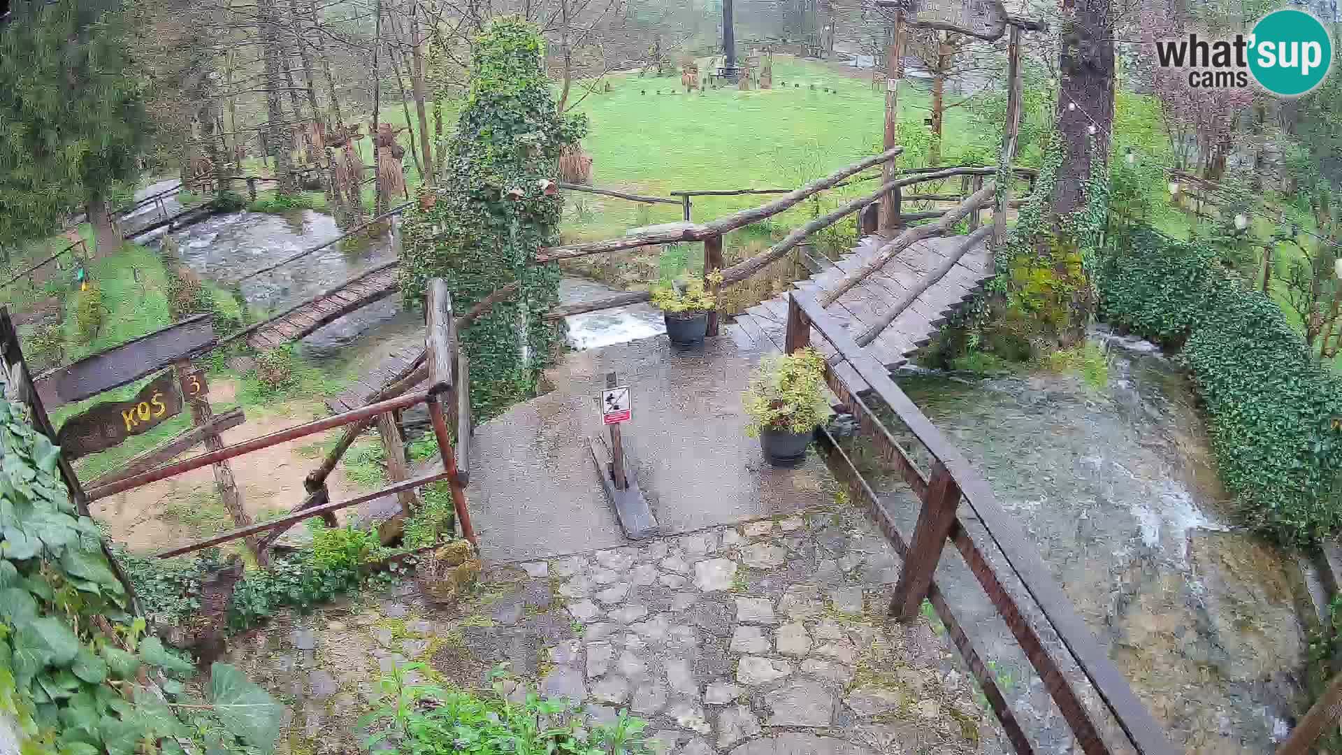 lagos en el río Slunjčica en Rastoke
