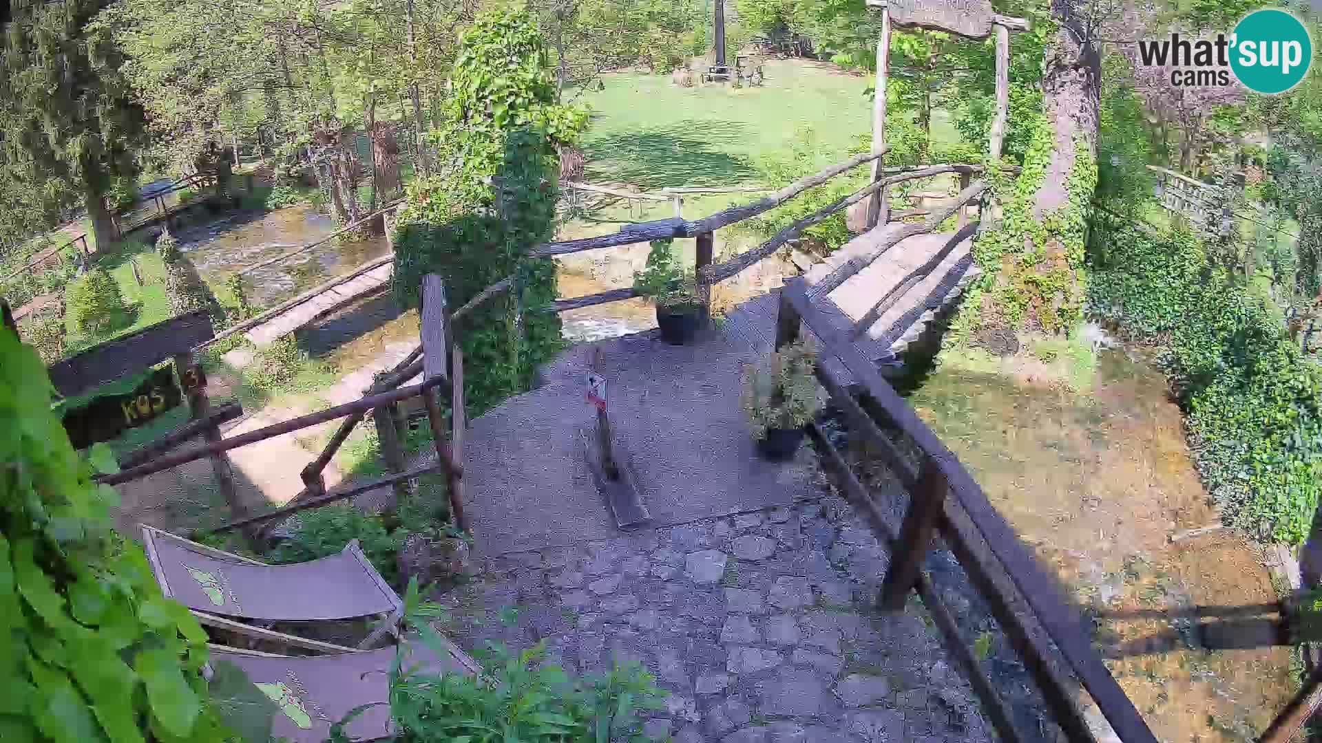 lagos en el río Slunjčica en Rastoke