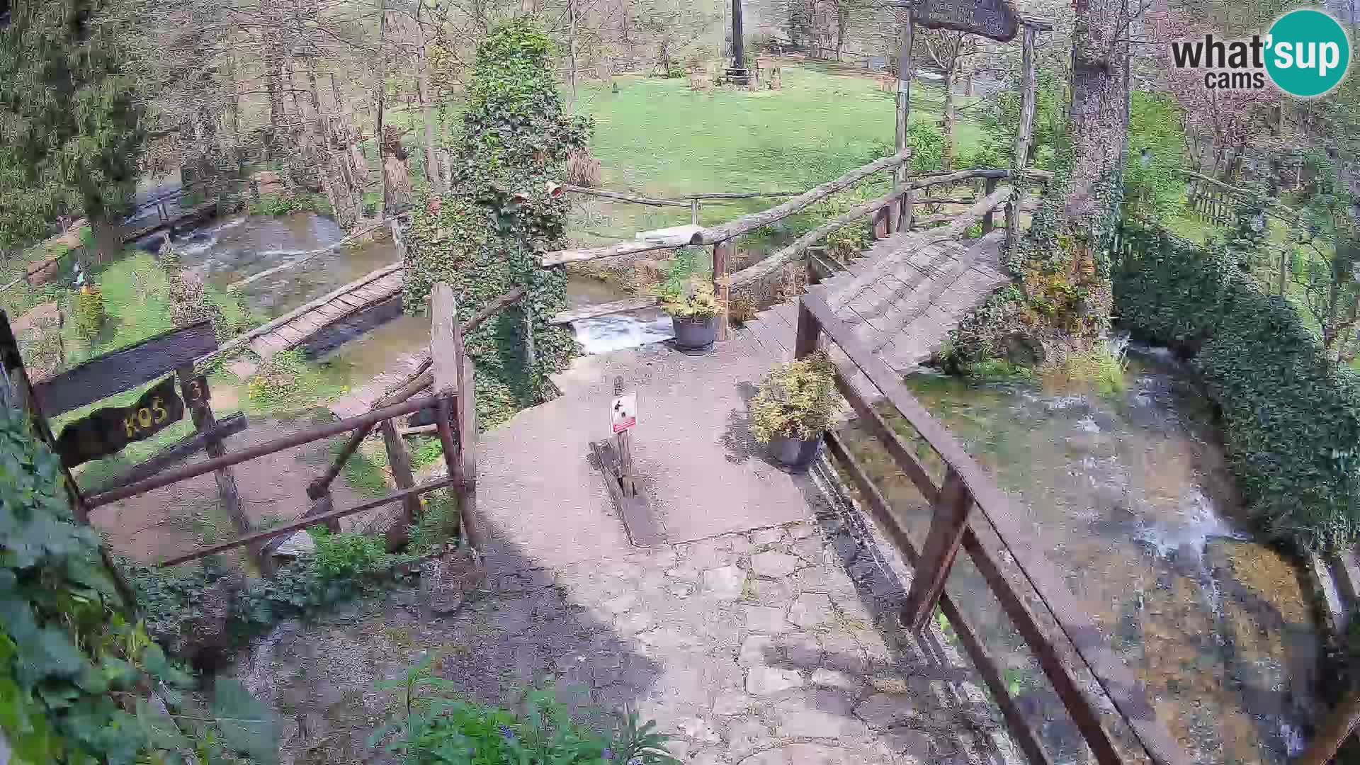 lagos en el río Slunjčica en Rastoke