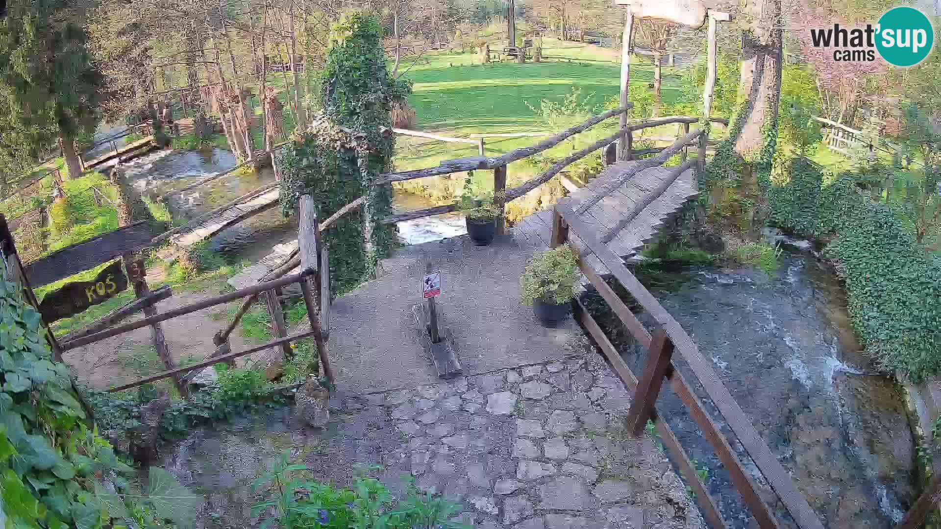 lagos en el río Slunjčica en Rastoke
