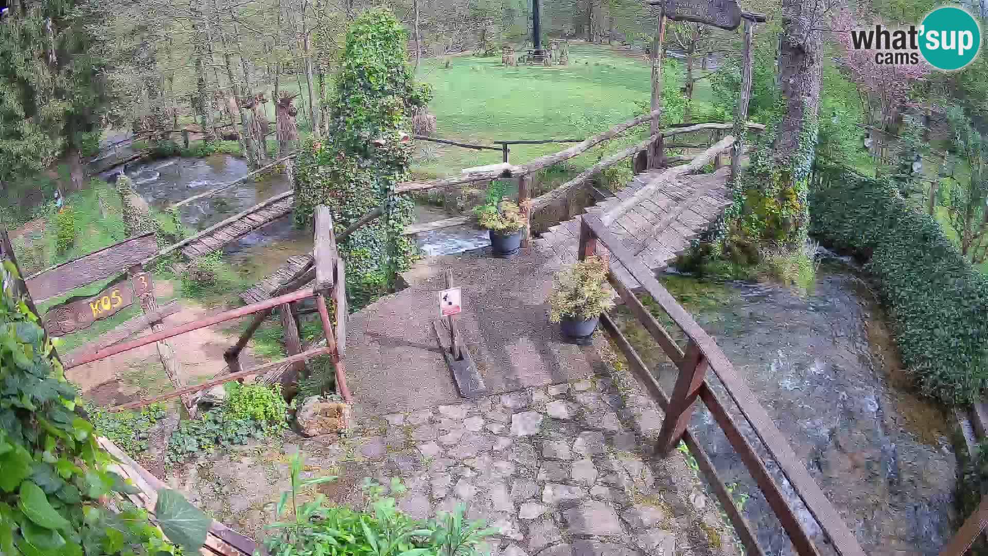 lagos en el río Slunjčica en Rastoke