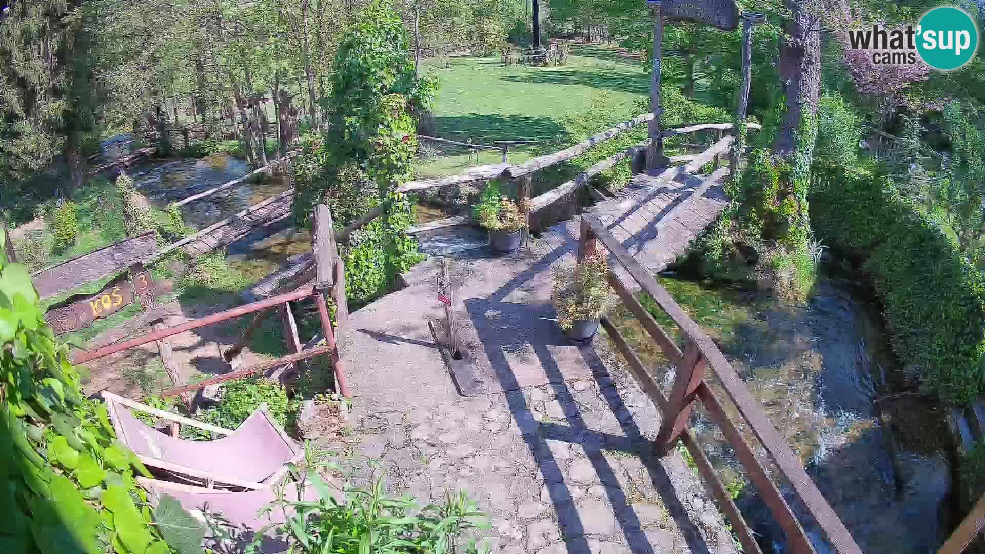 Lacs sur la rivière Slunjčica dans Rastoke