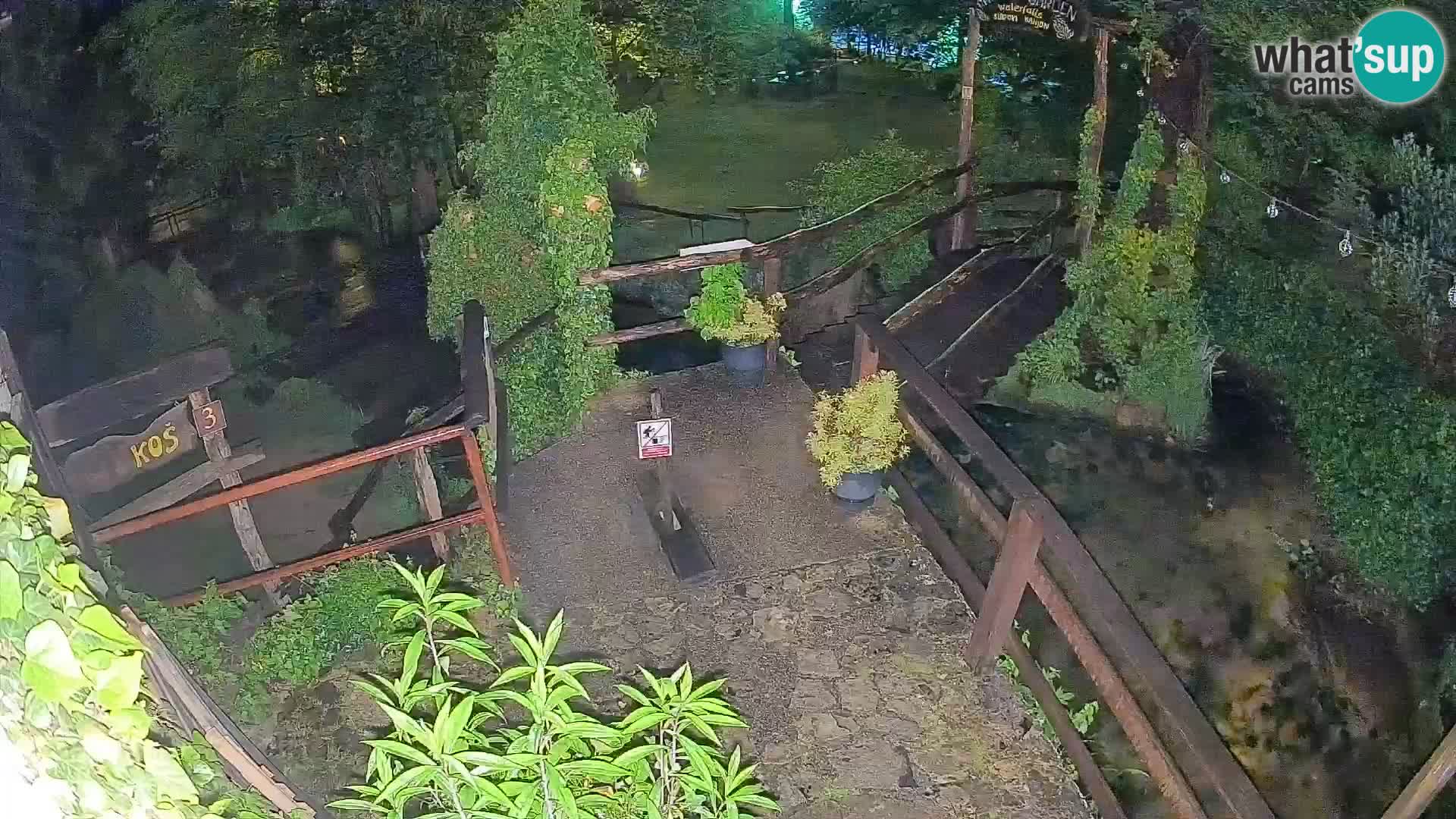 lagos en el río Slunjčica en Rastoke