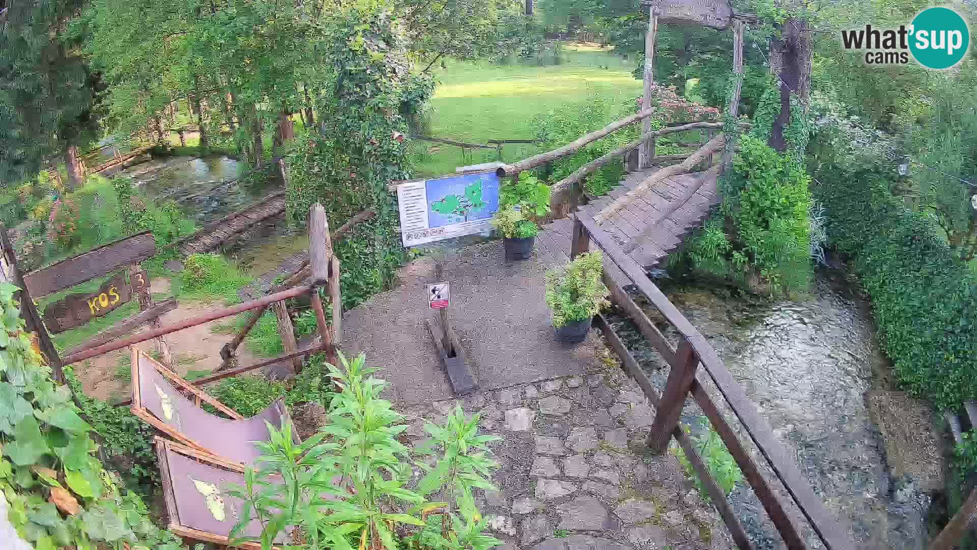 lagos en el río Slunjčica en Rastoke